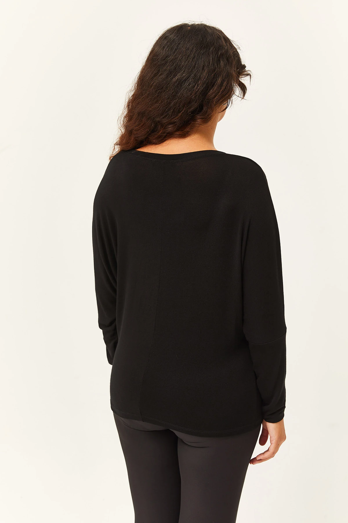 Kadın Büyük Beden Yarasa Kol Taş Desenli Bluz - Siyah