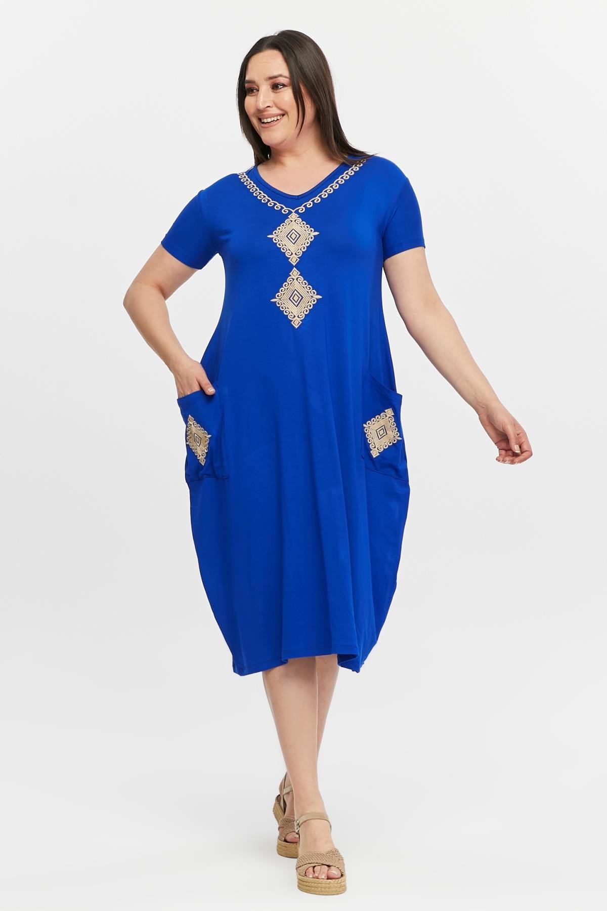 Kadın Büyük Beden Baklava Nakış Detay Elbise - Mavi