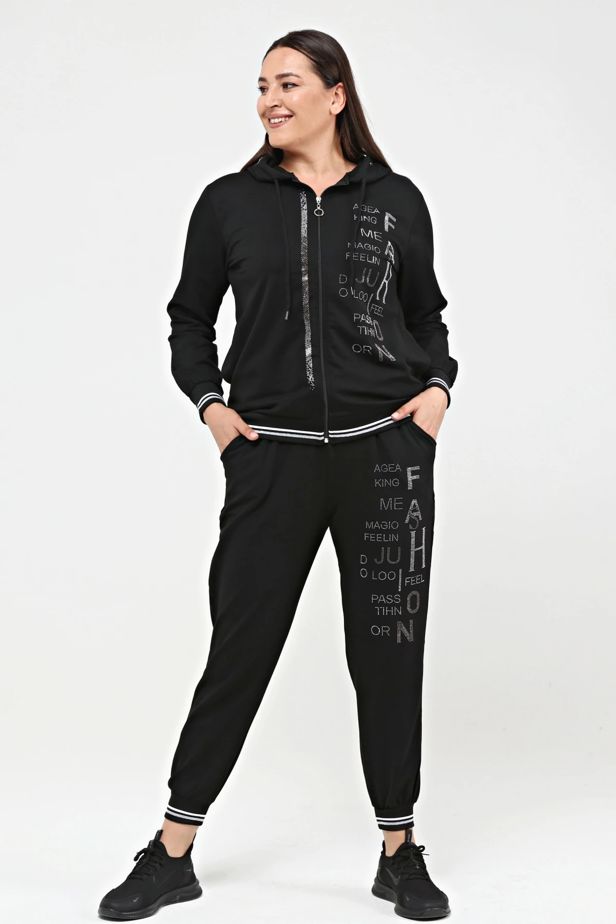 Kadın Büyük Beden Taş Yazı İşlemeli Eşofman Takımı - Siyah