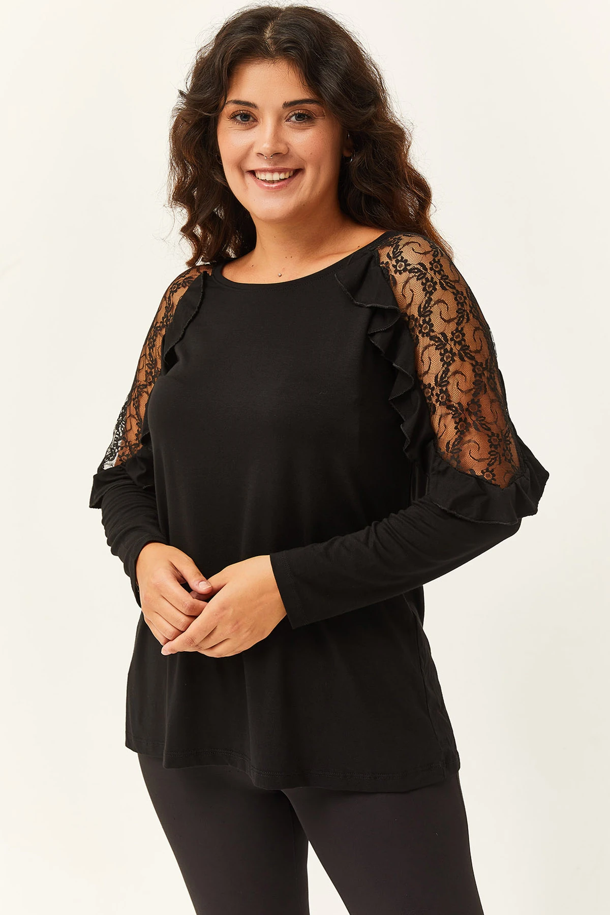 Kadın Büyük Beden Kol Fırfırlı Transparan Detaylı Bluz - Siyah