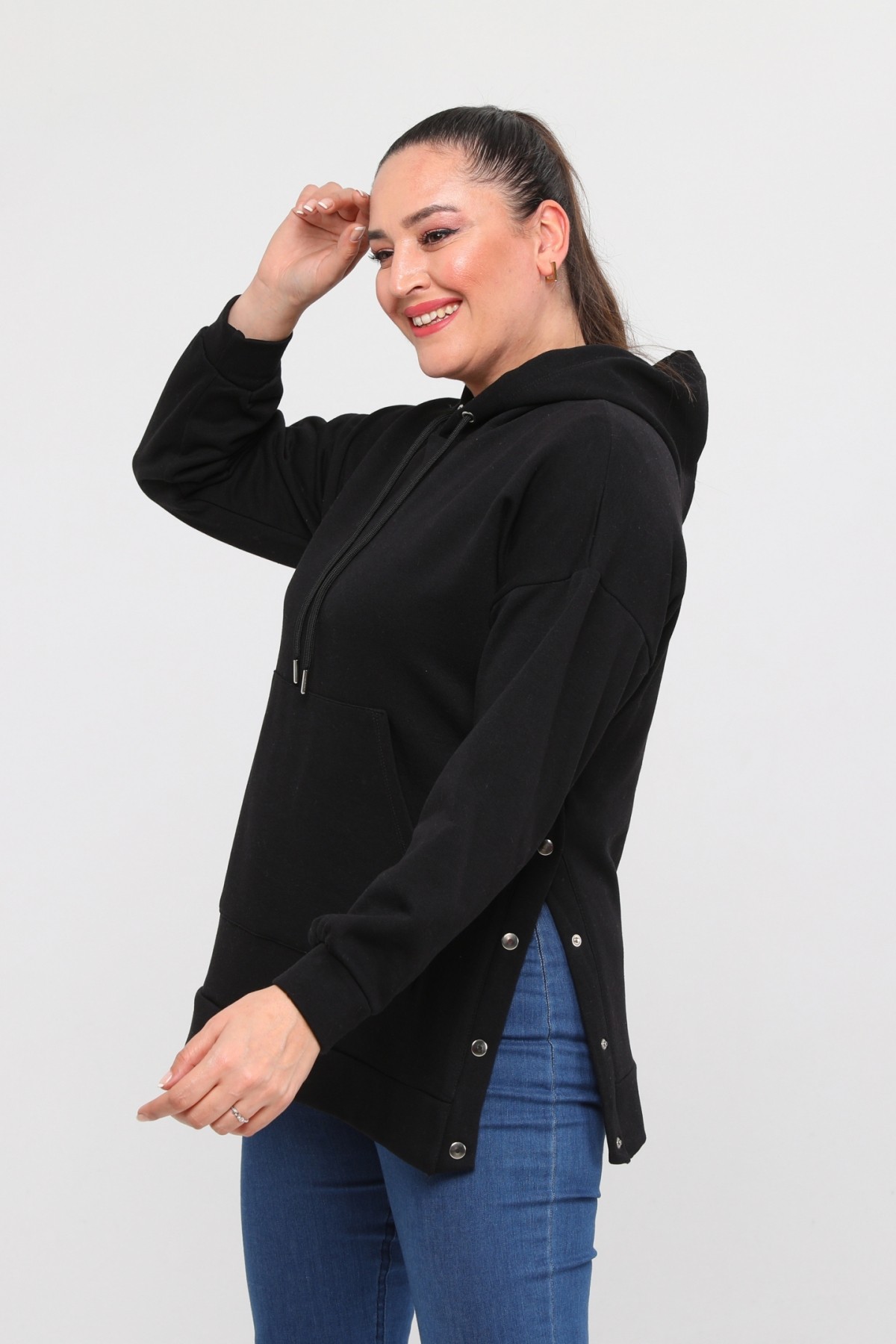 Kadın Büyük Beden Yanlar Çıt Çıt Kapamalı Basic Sweatshirt