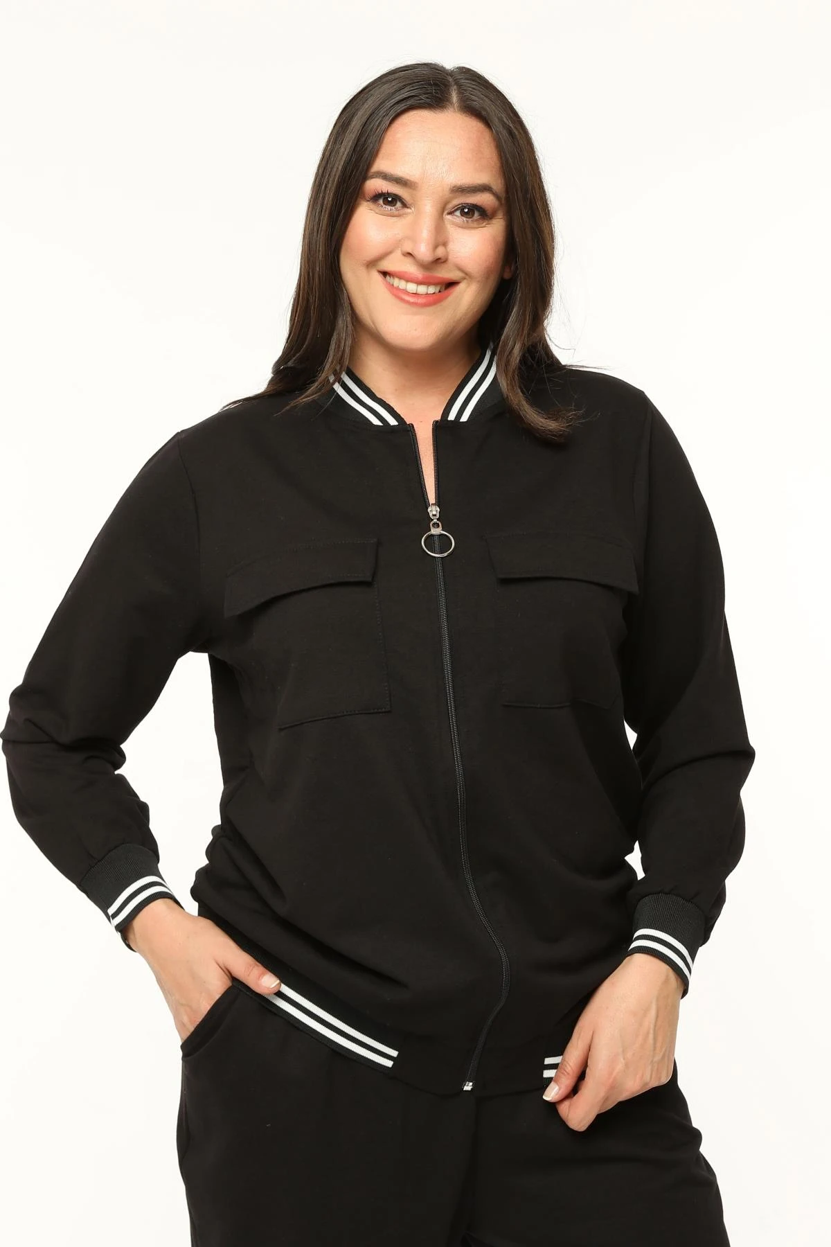 Kadın Büyük Beden Çift Çizgili Ve Çift Cep Kapaklı Eşofman Takımı - Siyah