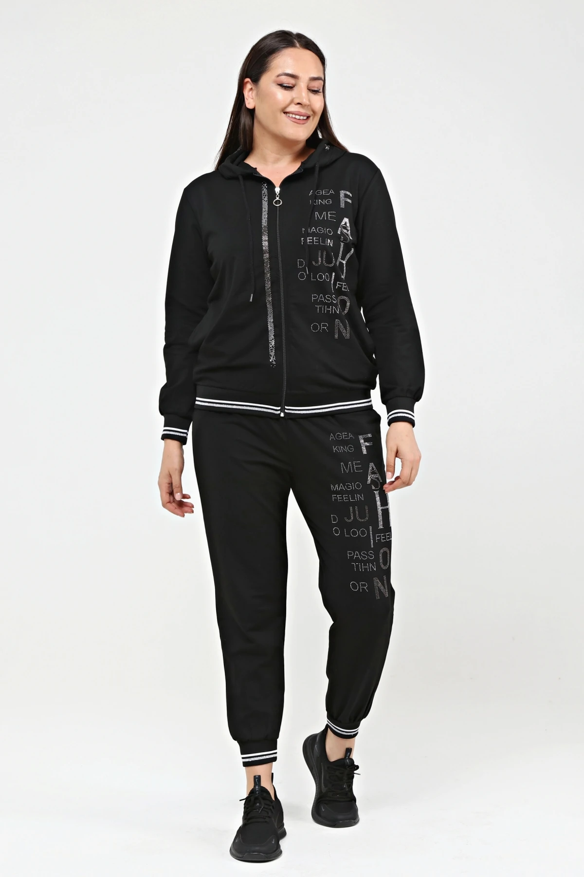 Kadın Büyük Beden Taş Yazı İşlemeli Eşofman Takımı - Siyah