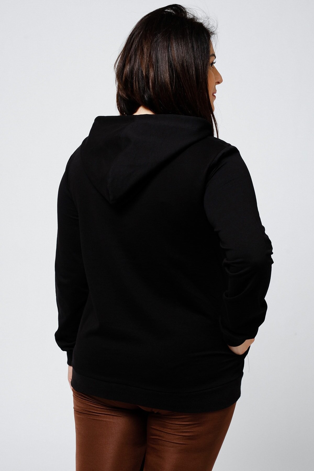 Kadın Büyük Beden Önü Taşlı Resim Baskılı Cepli Ve Kapüşonlu Sweatshirt