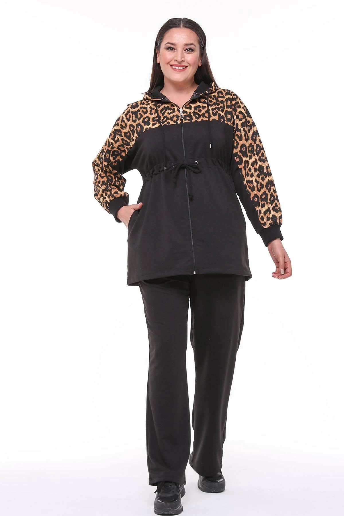 Kadın Büyük Beden Leopar Garnili Bağlama Detaylı Eşofman Takımı - Siyah