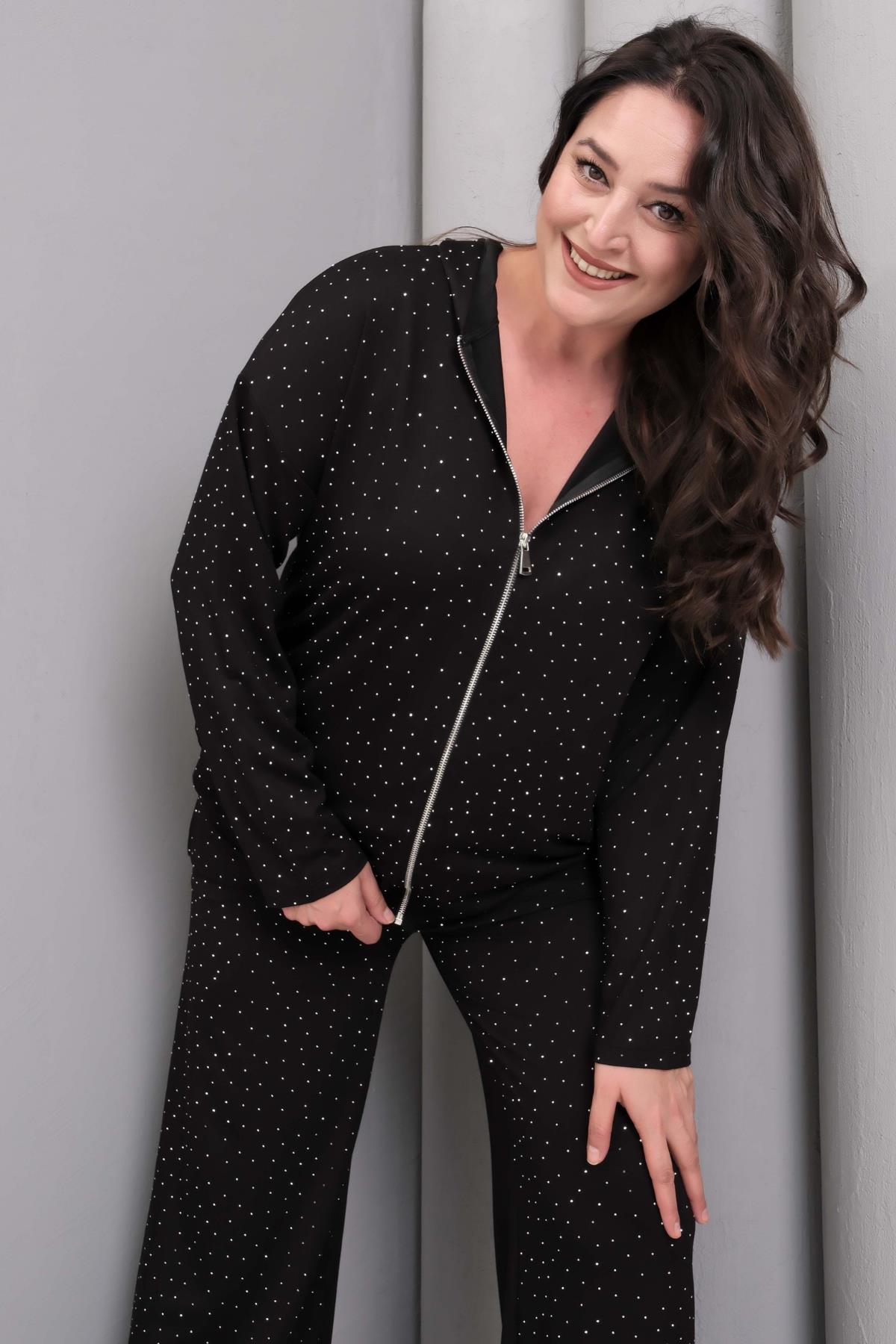 Kadın Büyük Beden Kapüşonlu Taş Baskılı Siyah Eşofman Takımı