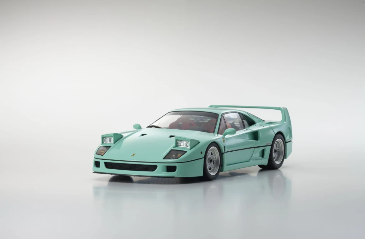 KYOSHO ORİJİNAL 1/18 Ölçekli Ferrari F40 Nane Yeşili