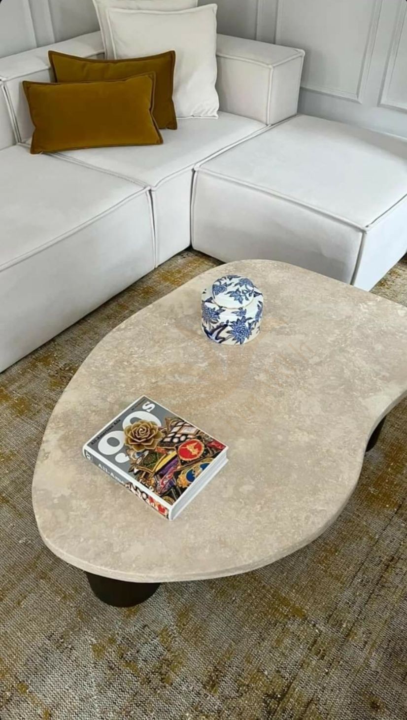 Couchtisch aus Travertin