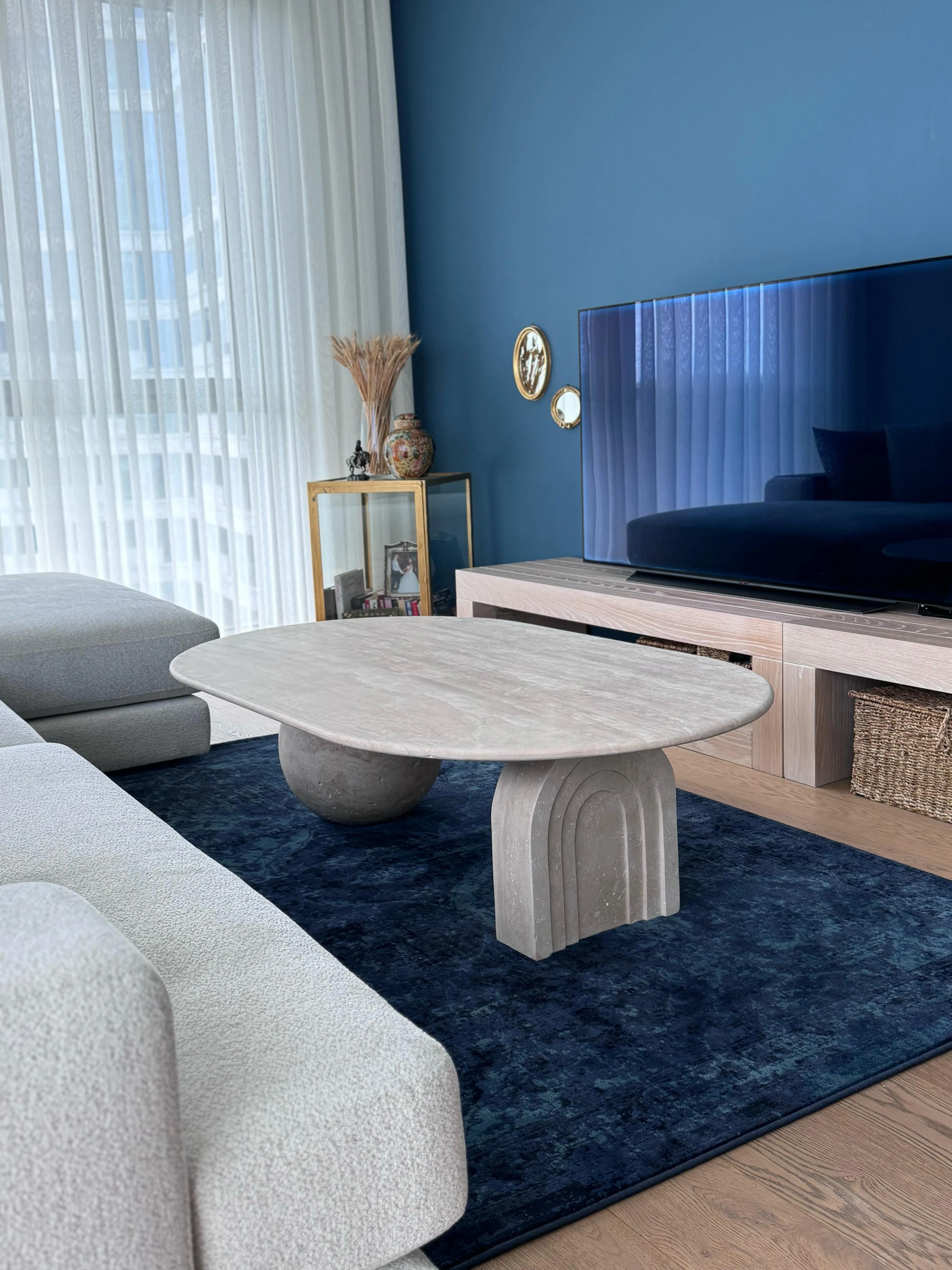 Travertin Couchtisch - Modernes Design