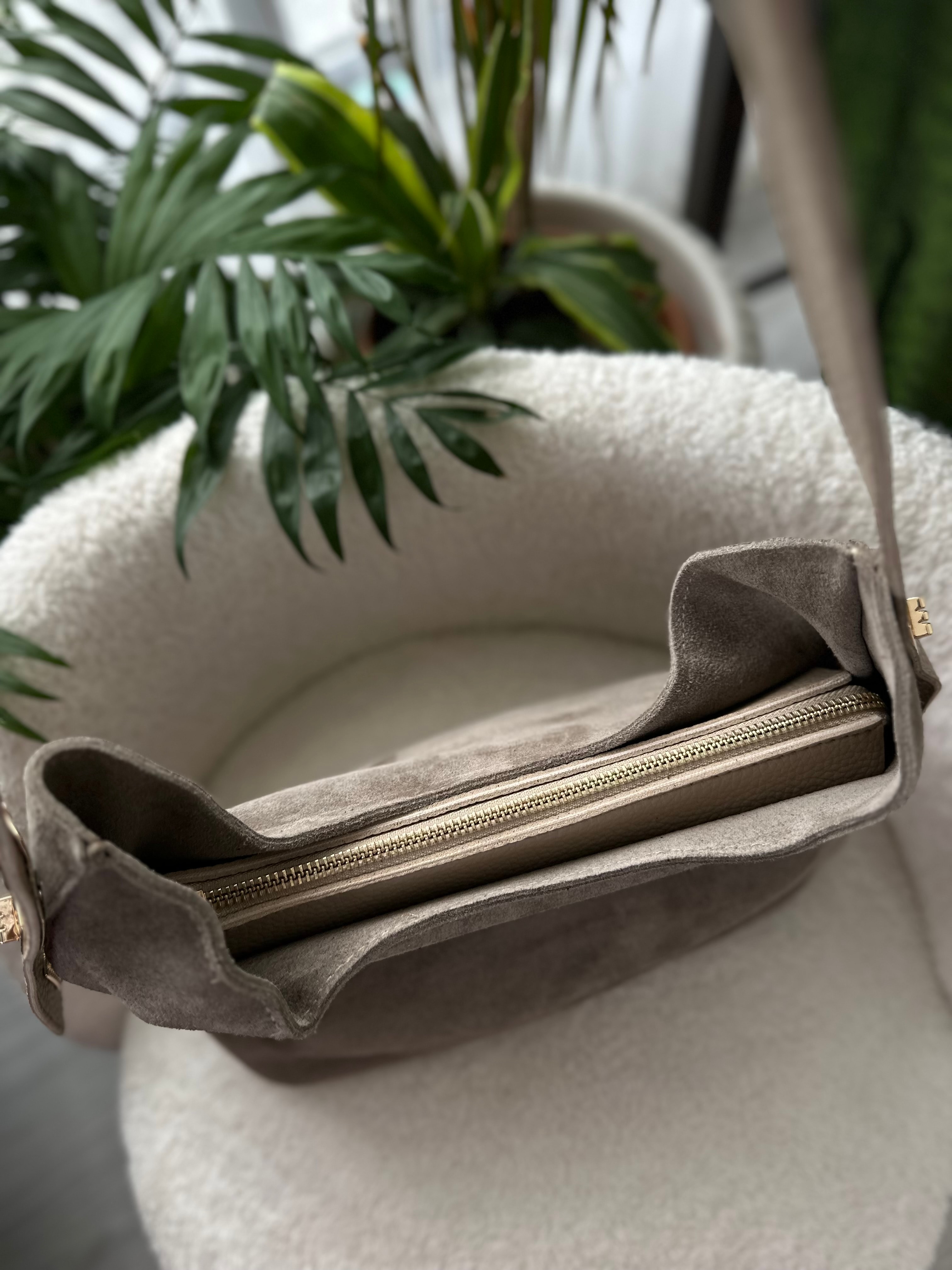 Auro Bag