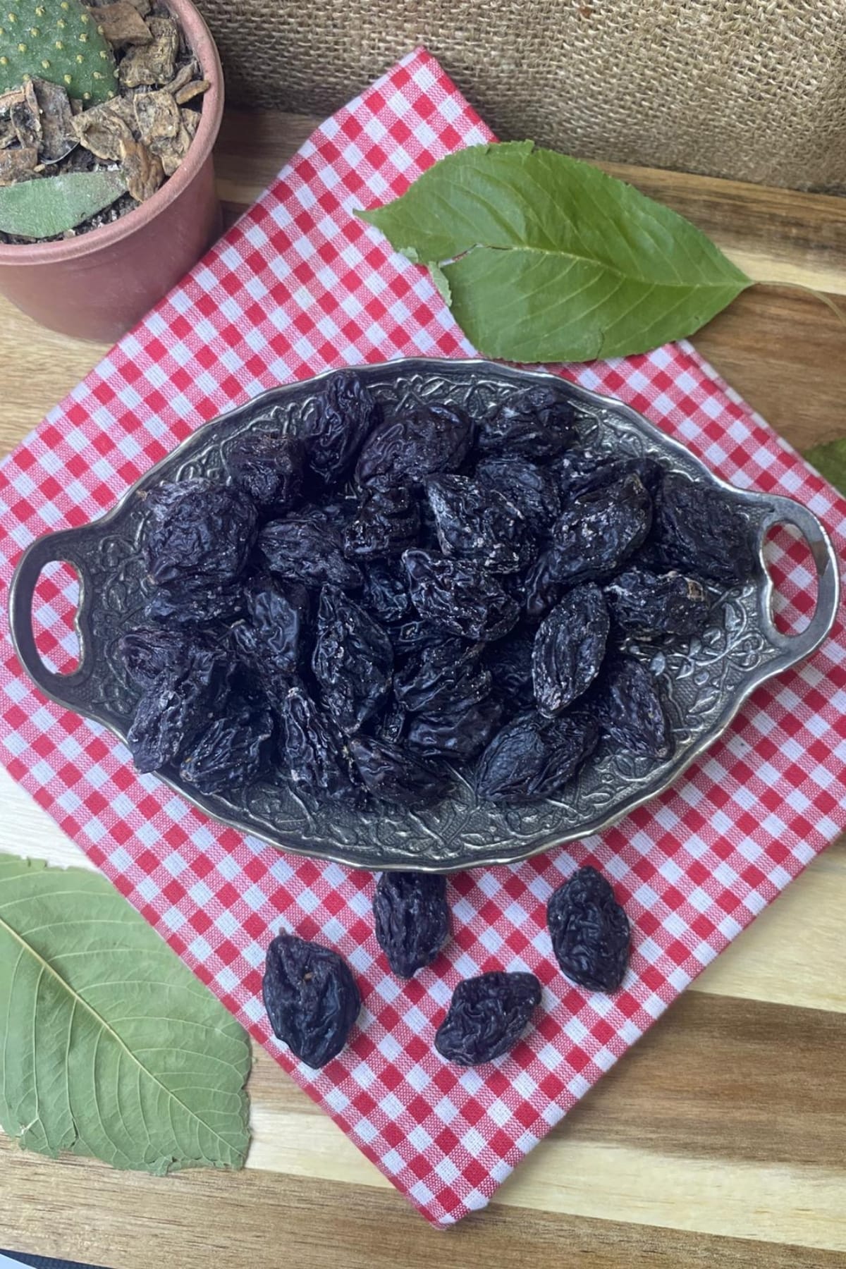 Çekirdekli Kuru Üzüm (500 Gr)