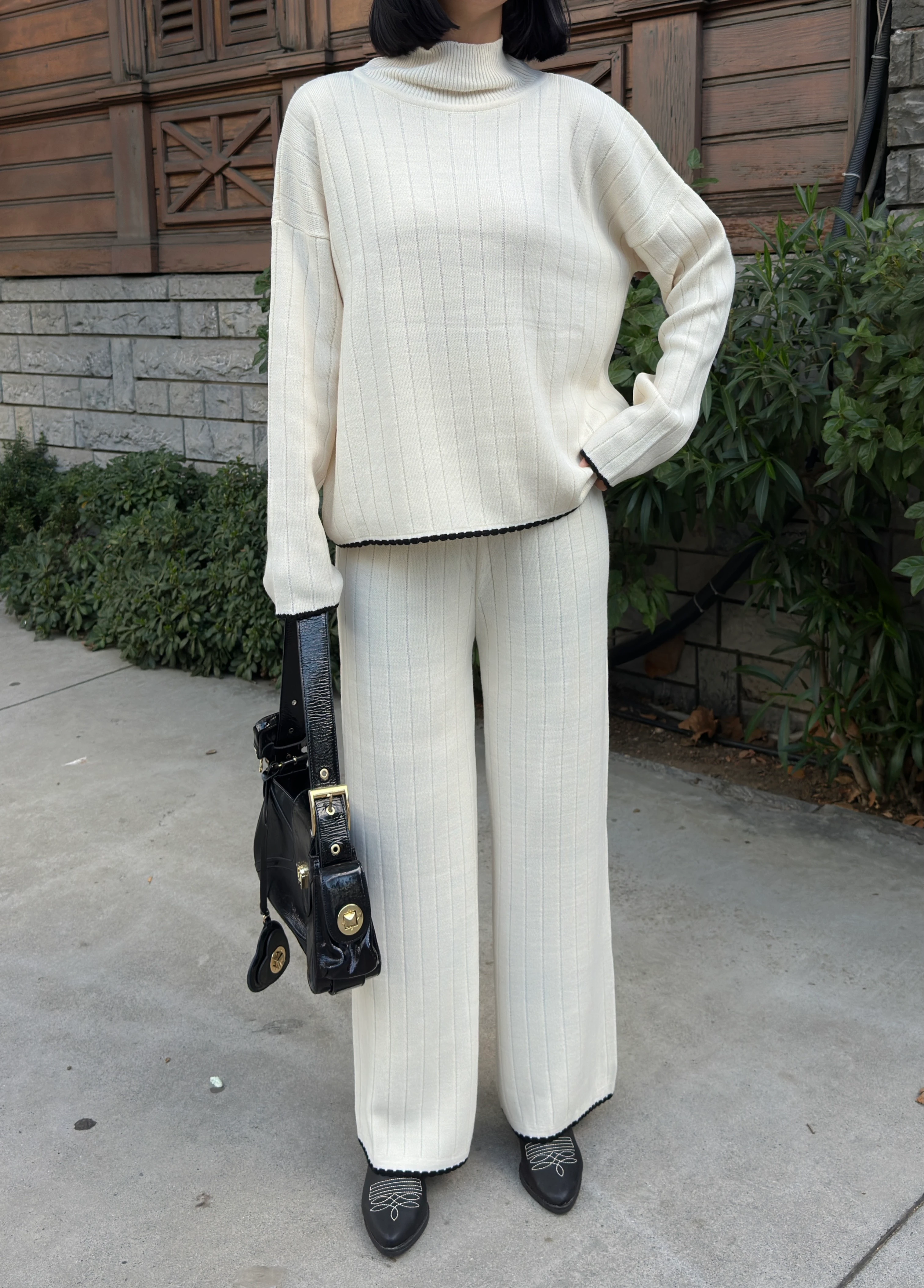 PAÇASI VE ETEĞİ DETAYLI TAKIM