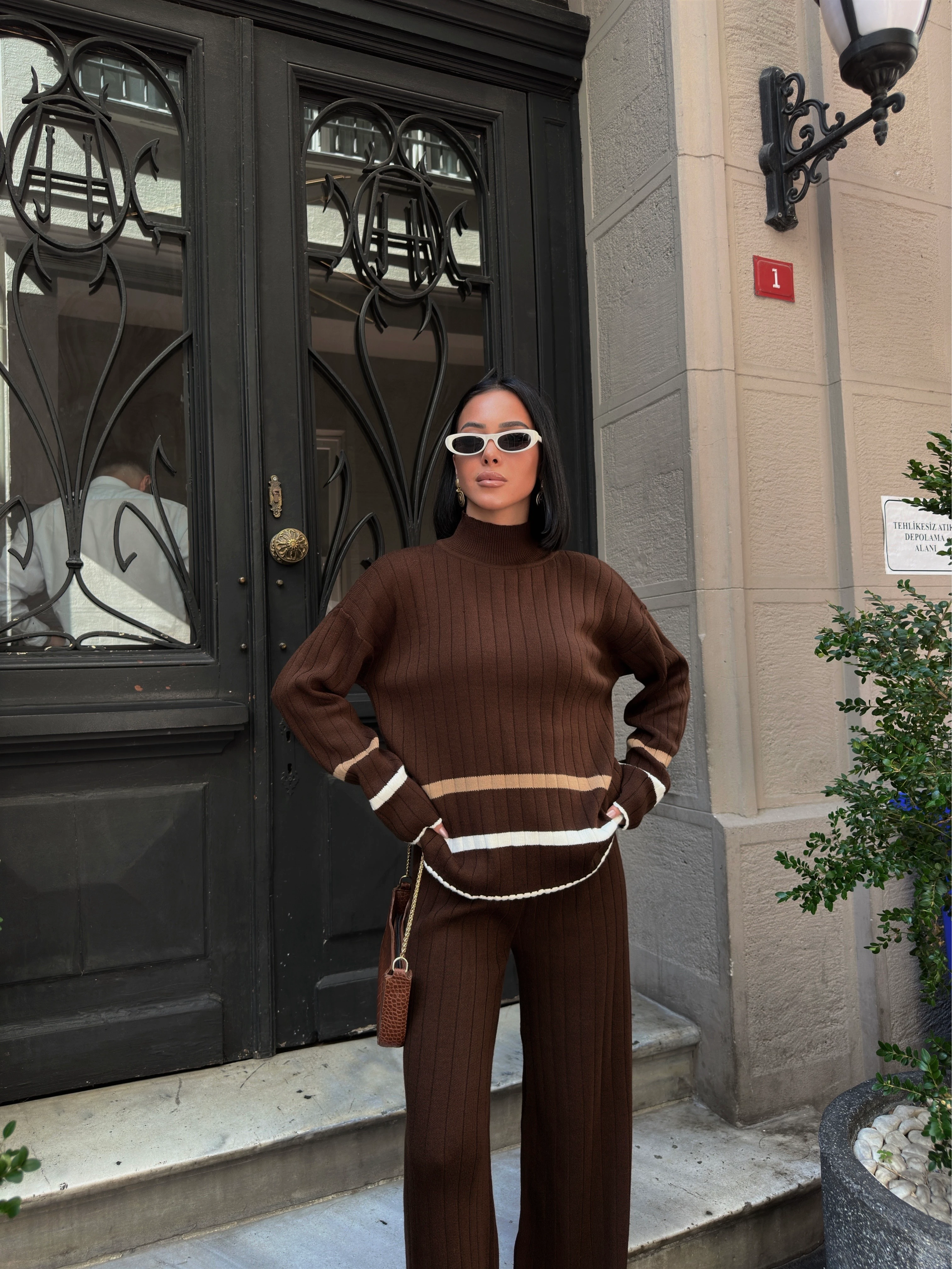 FİTİLLİ ÇİZGİLİ TAKIM - Kahve