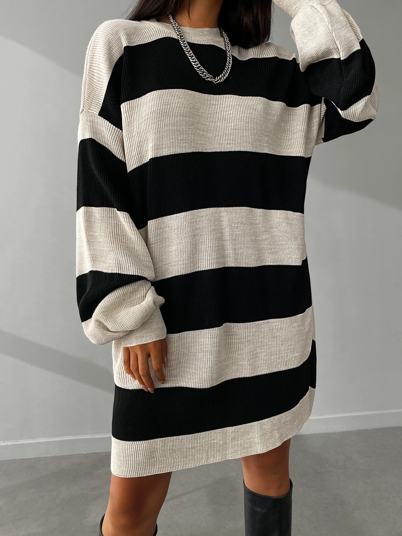 ÇİZGİLİ BALON KOL ELBİSE