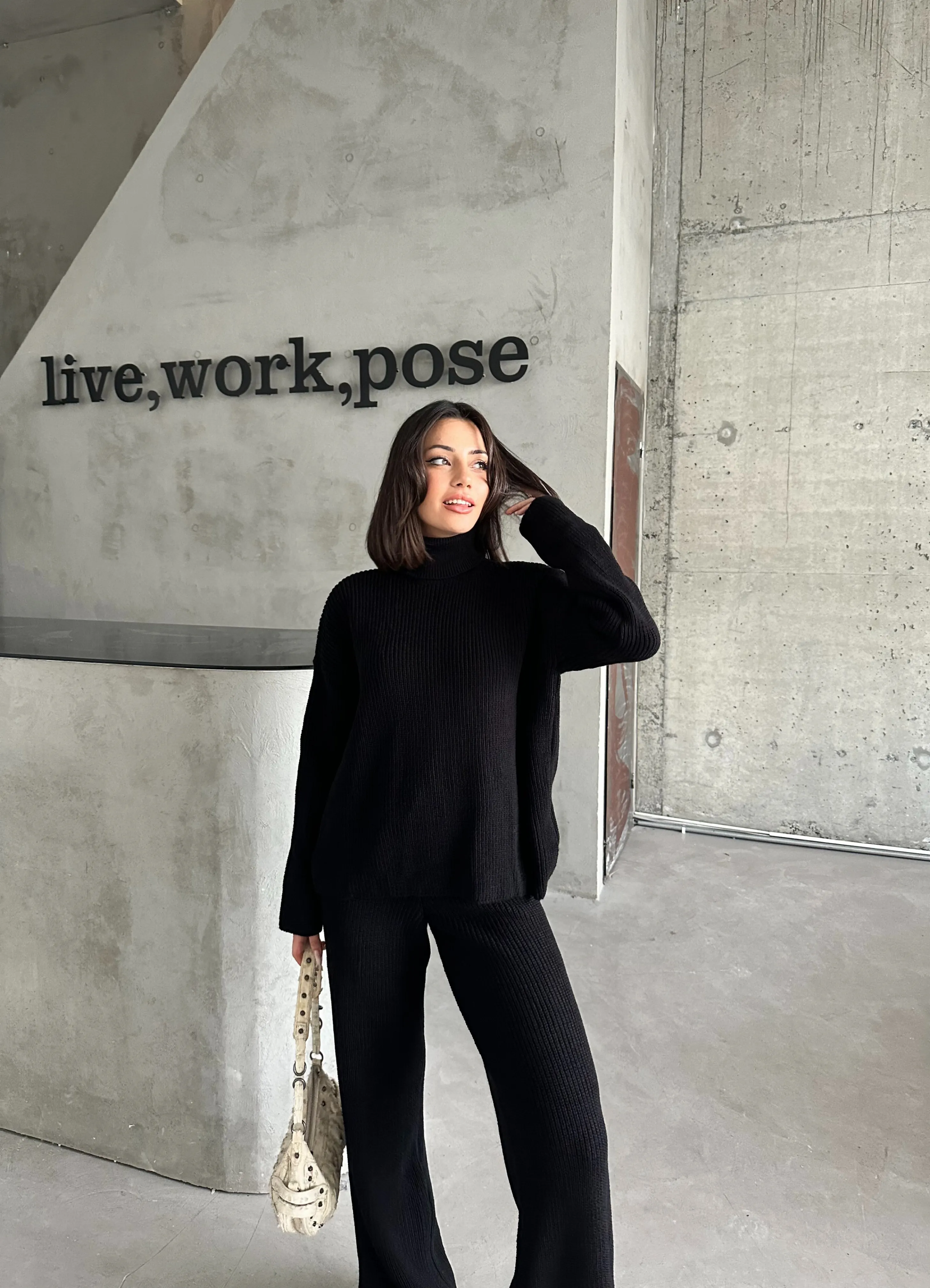 SELANİK ÖRGÜ TAKIM