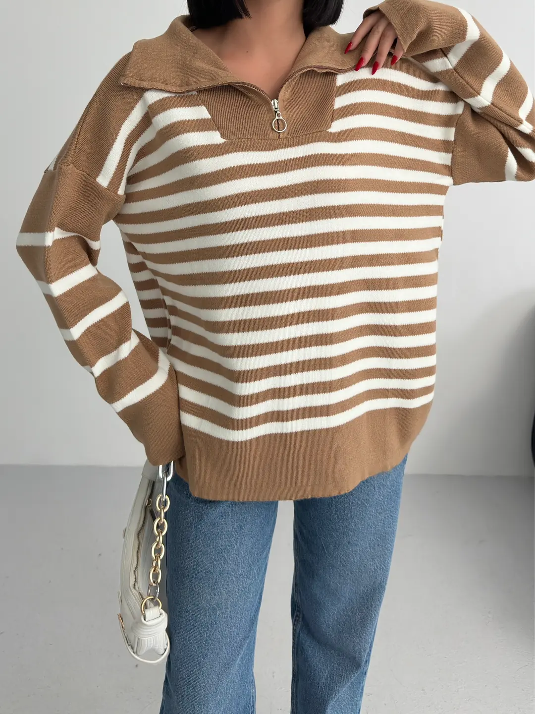 HİLTON YAKALI FERMUARLI KAZAK - Karamel