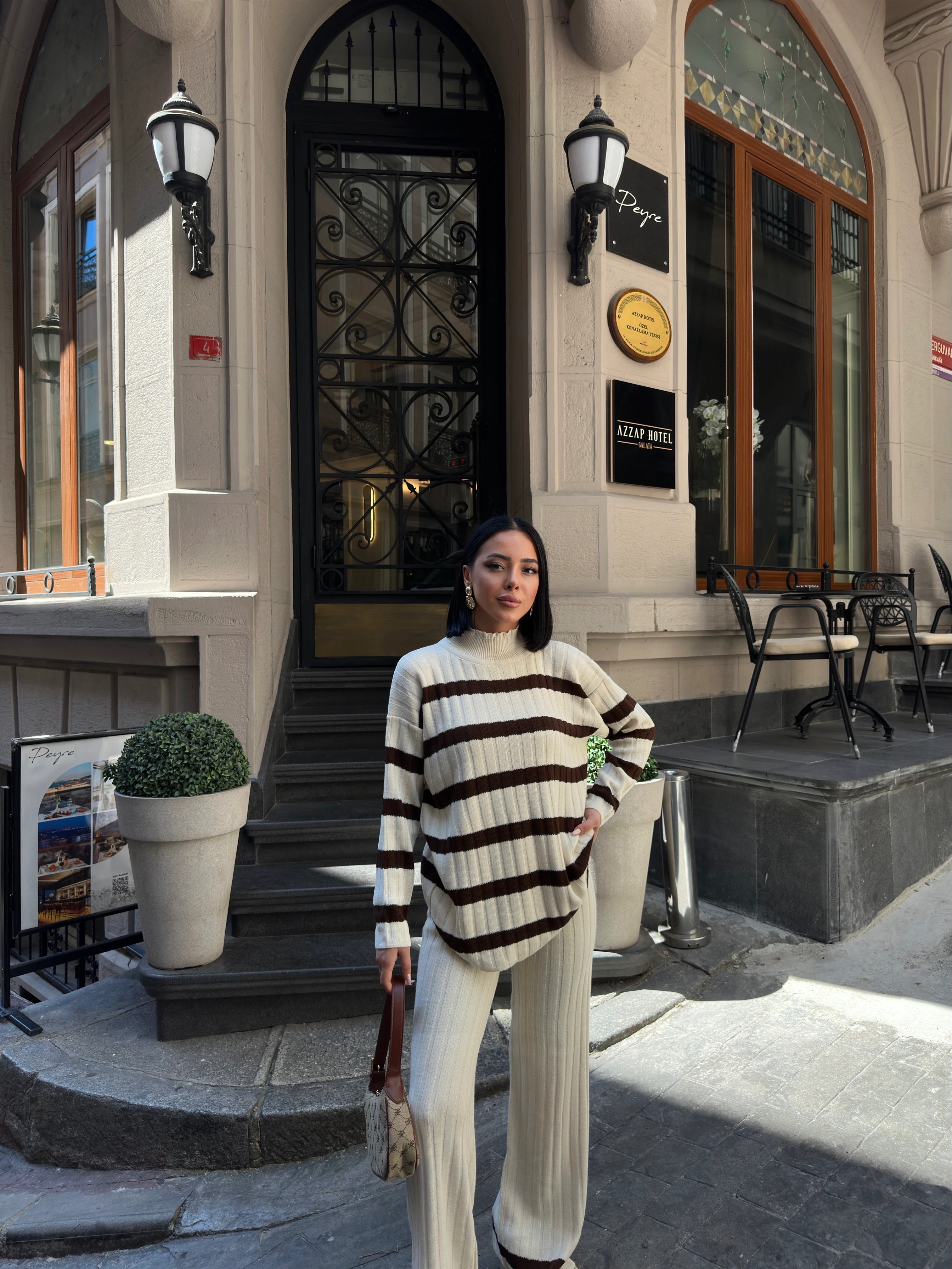 ÇİZGİLİ SADE TAKIM - Kahve