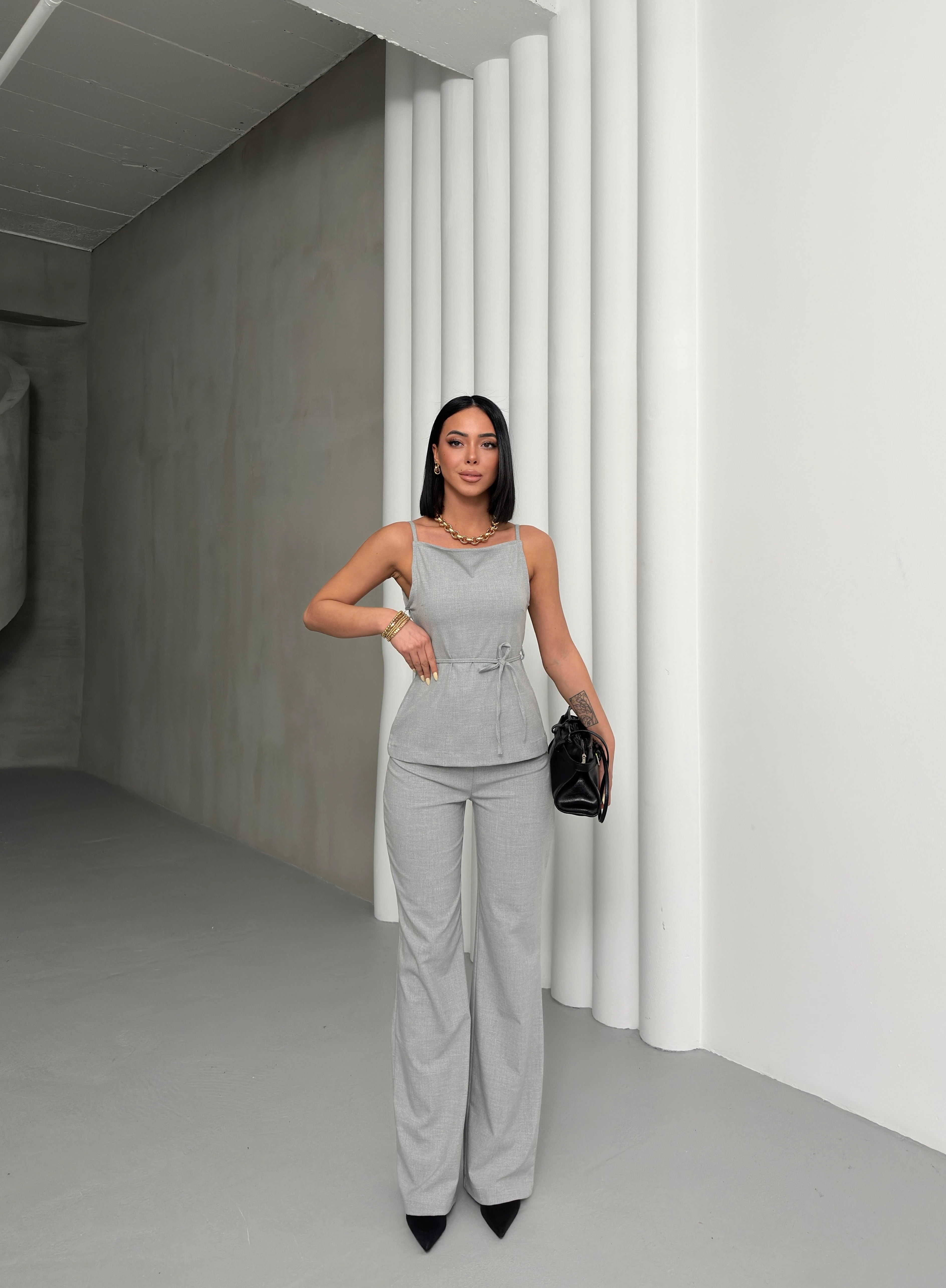 BİYE KEMERLİ ASKILI TAKIM - Gri