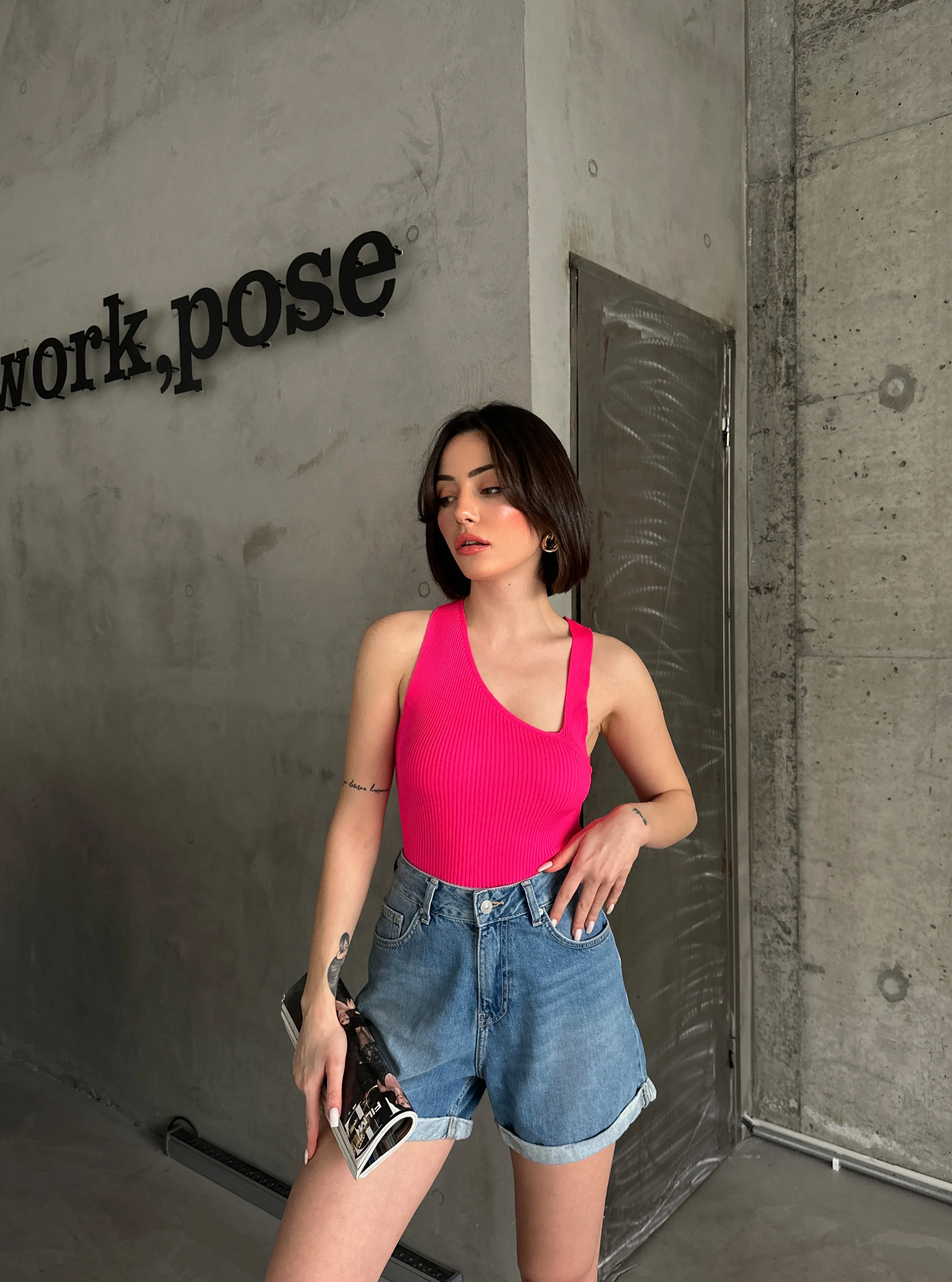 V YAKA BADİ - Fuşya