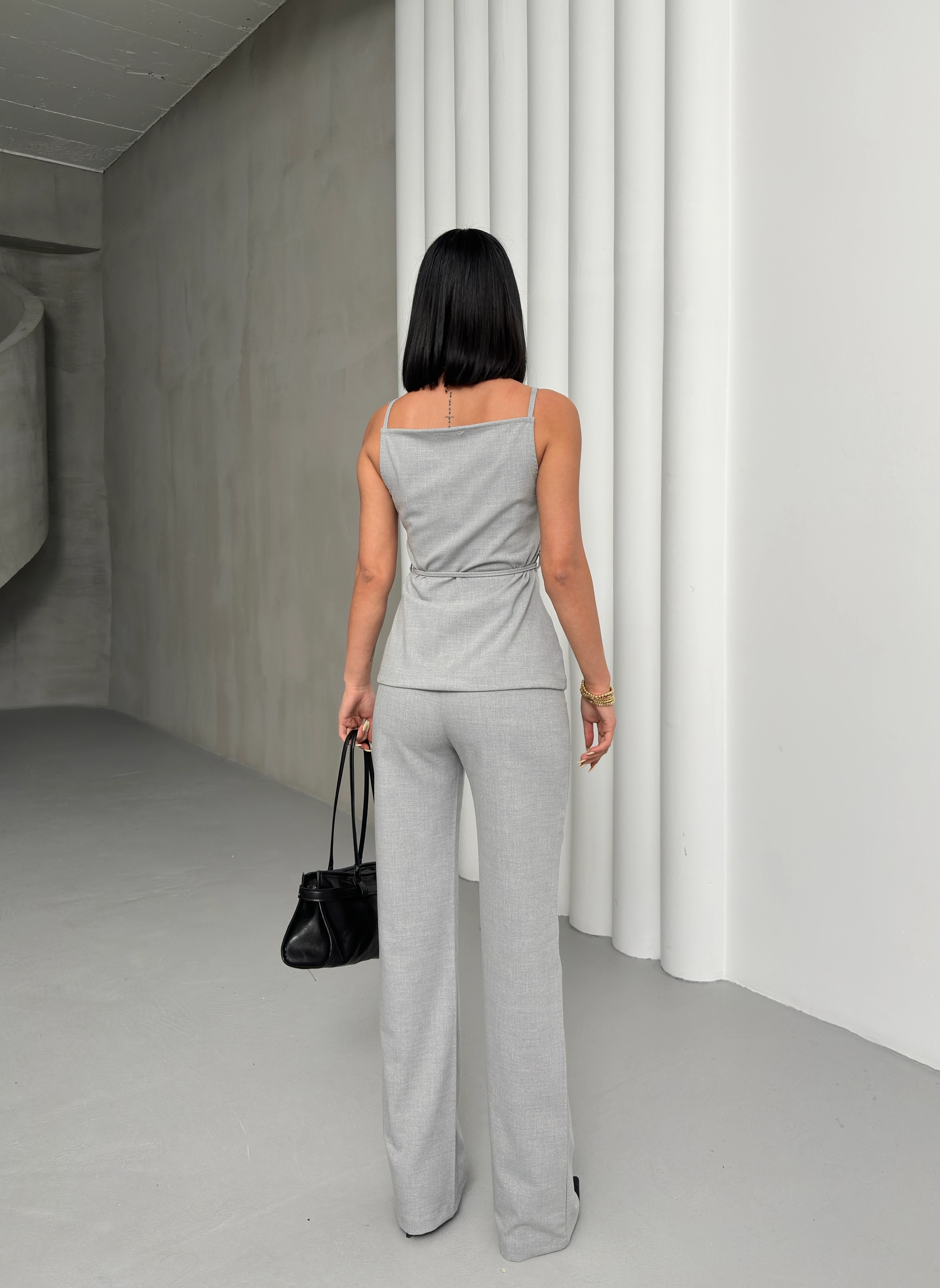 BİYE KEMERLİ ASKILI TAKIM - Gri