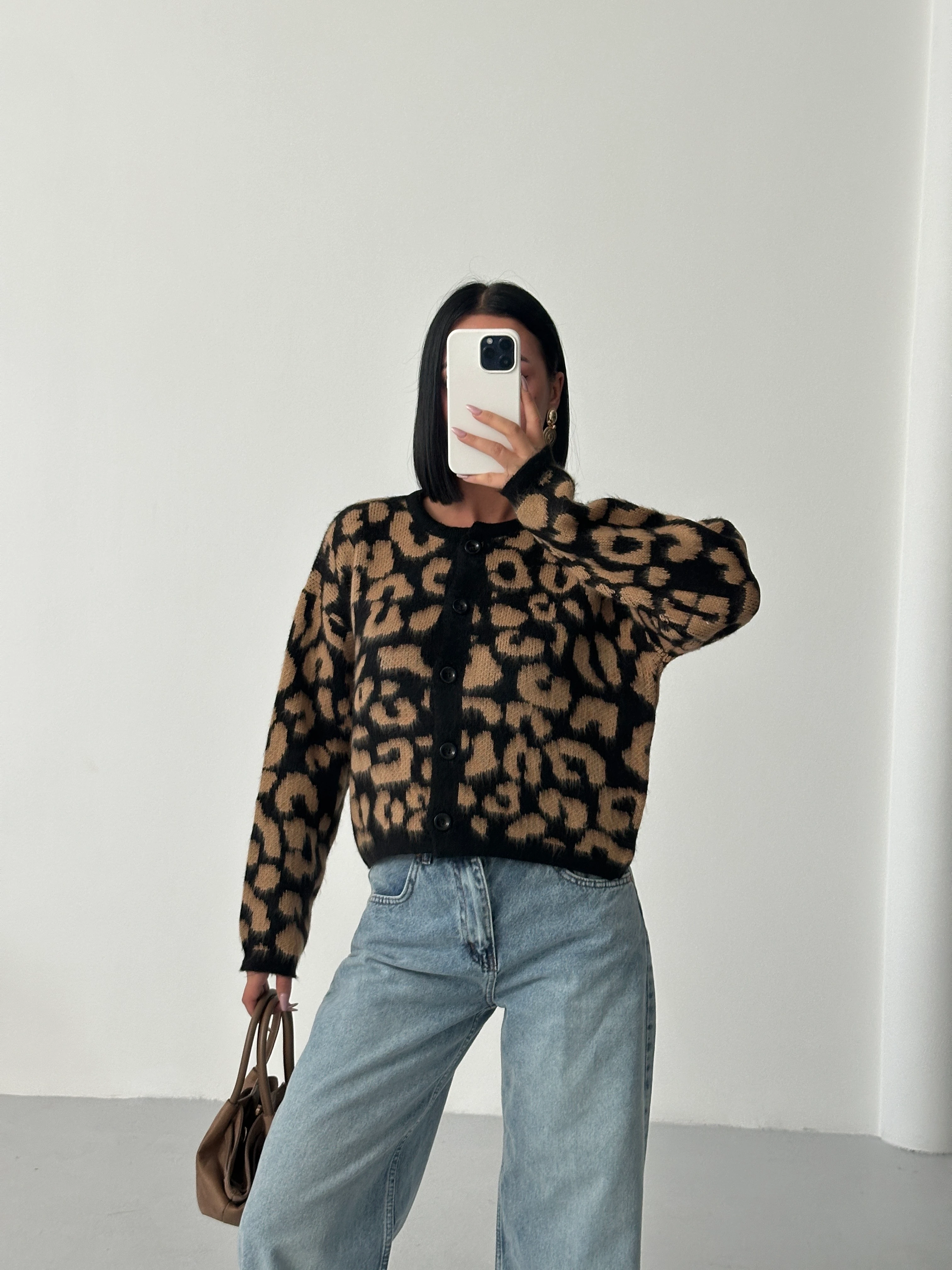 İNTERSİYE DESENLİ HIRKA