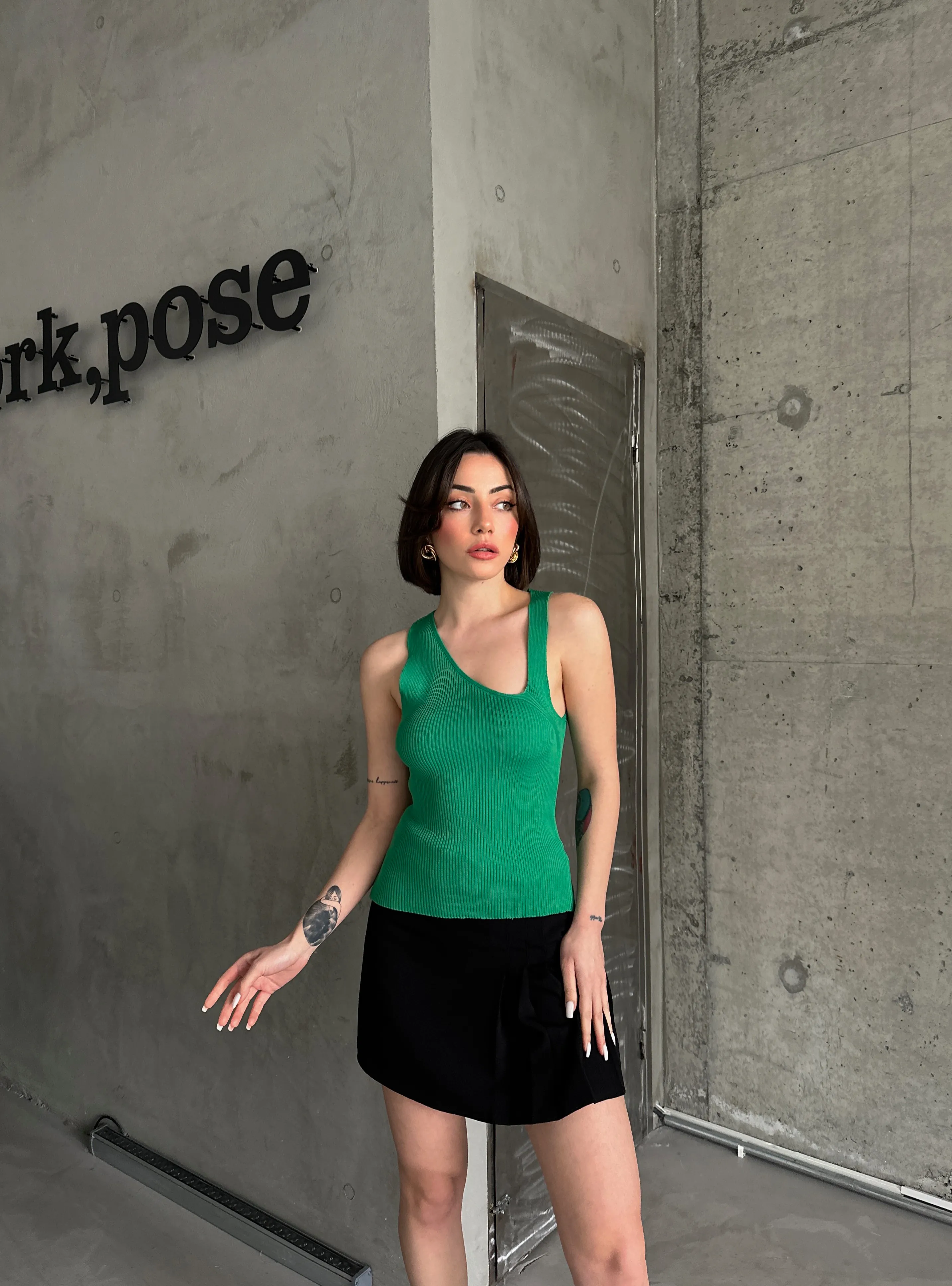 V YAKA BADİ - Benetton