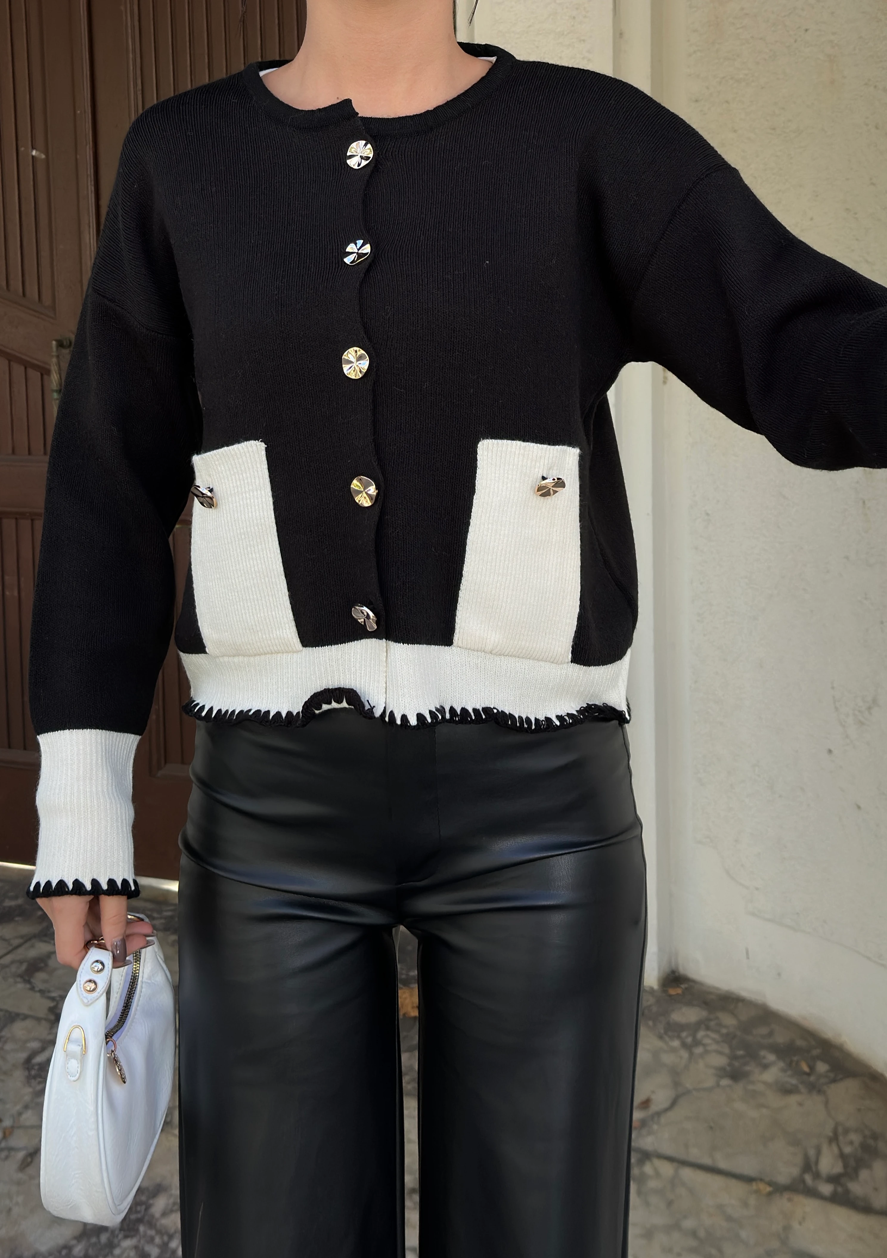 CEPLİ ZİKZAKLI HIRKA - Siyah