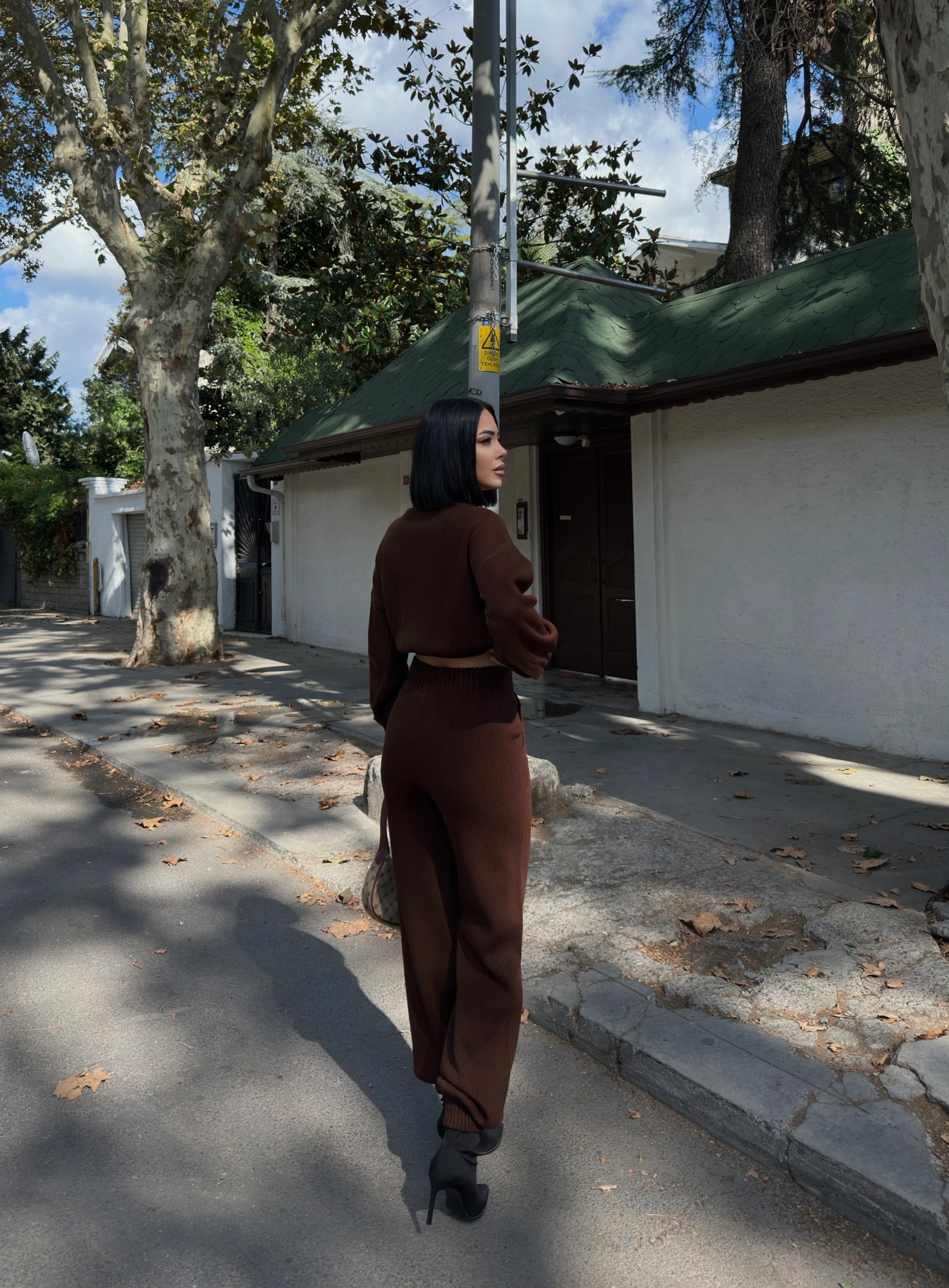 ALTI ÜSTÜ GİPELİ TAKIM