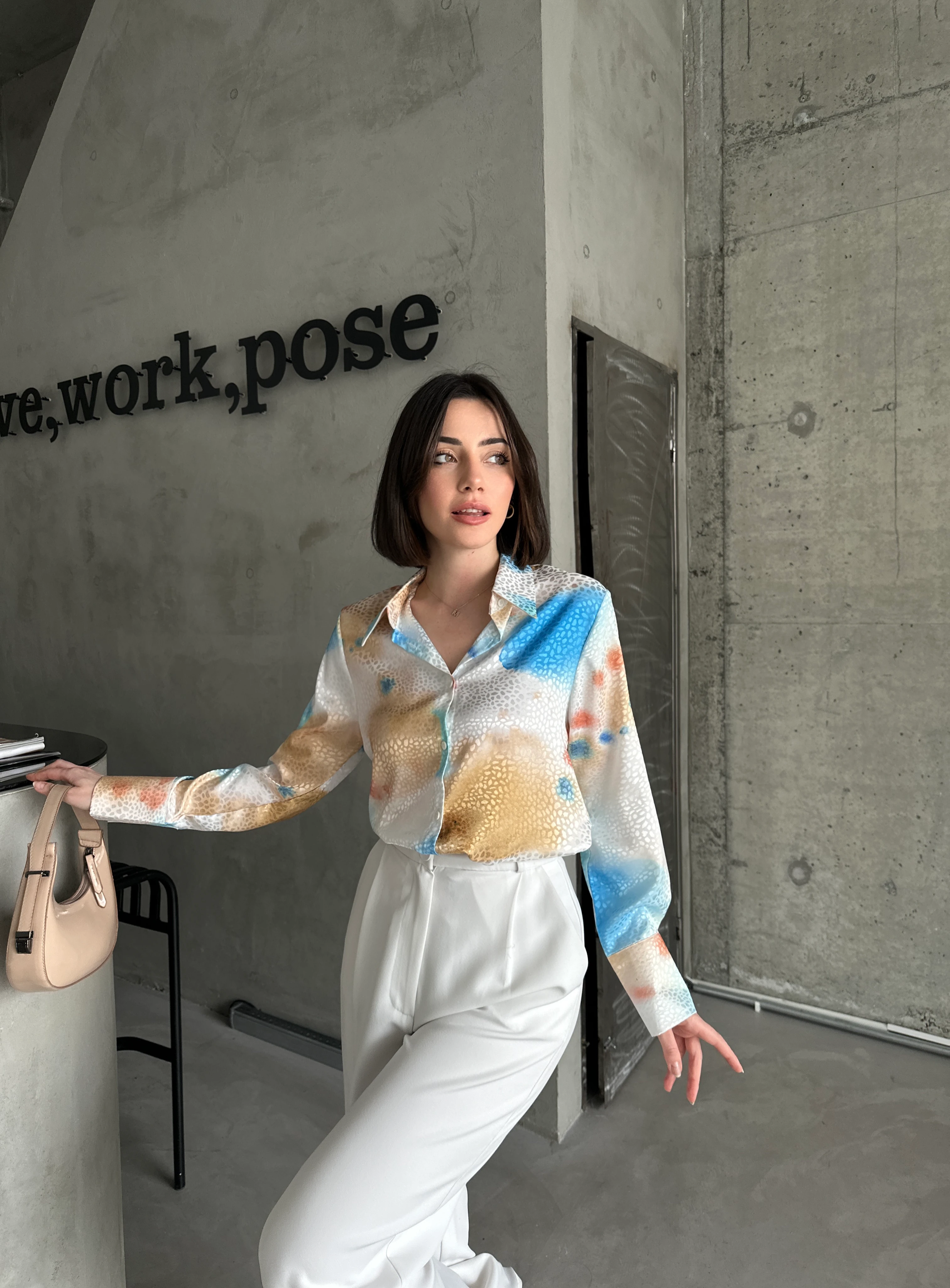 RENGARENK DESEN GÖMLEK