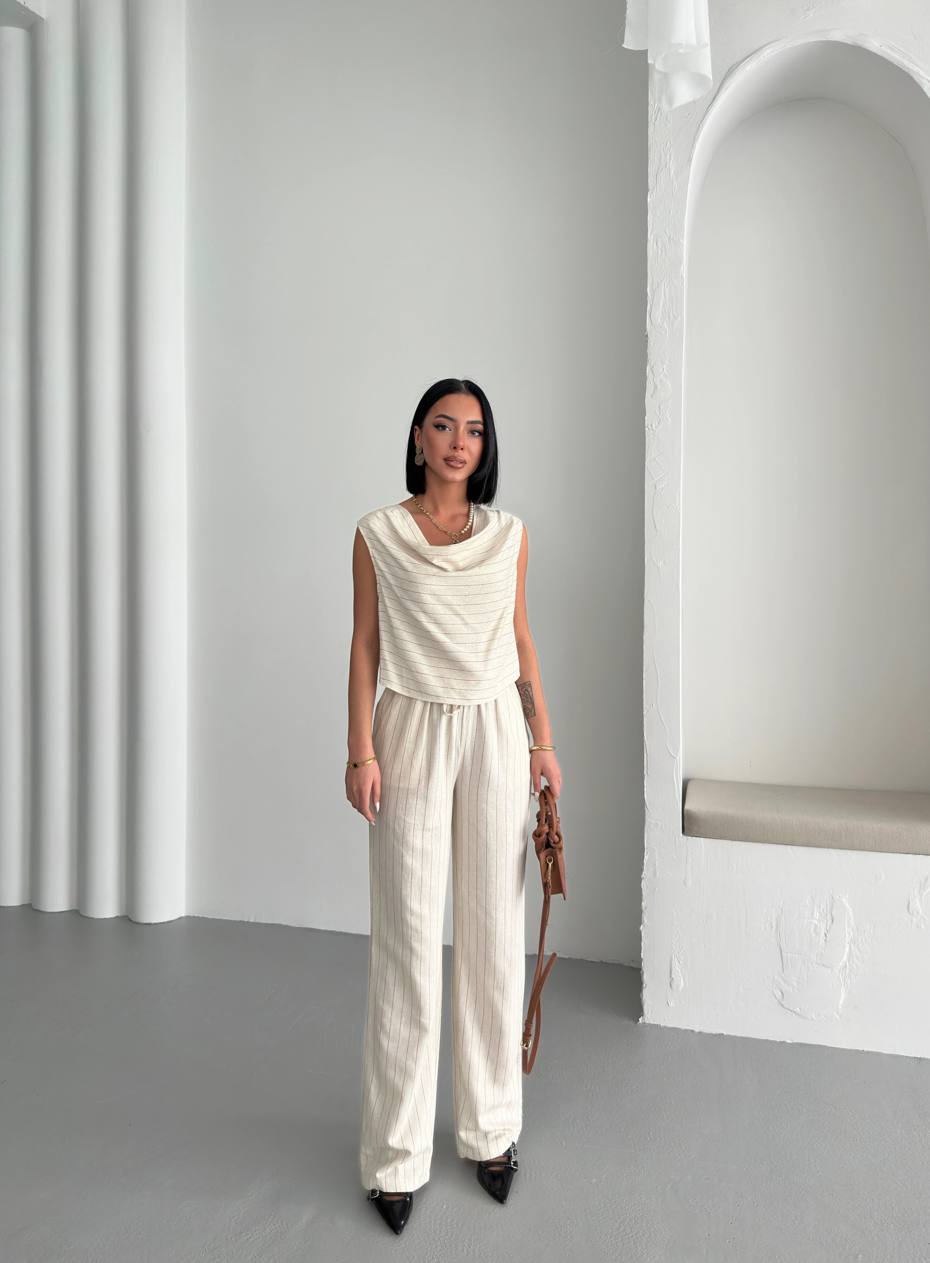 ÇİZGİLİ ŞALVAR YAKA TAKIM