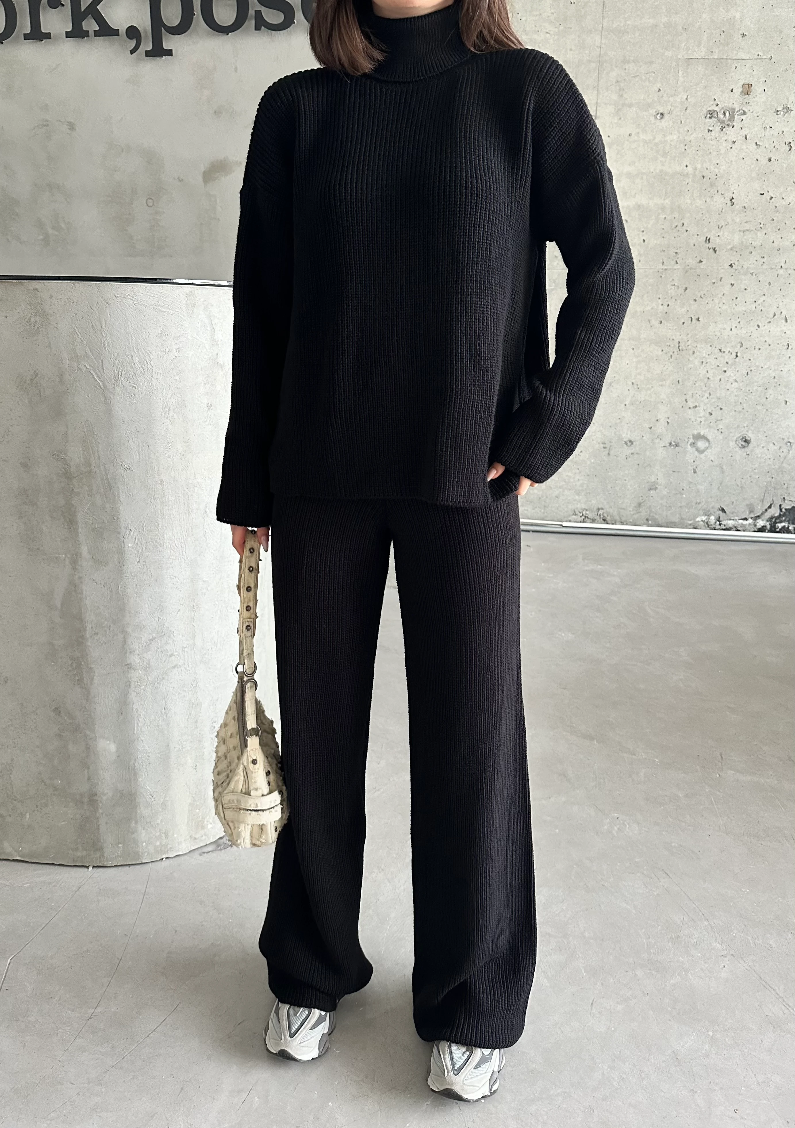 SELANİK ÖRGÜ TAKIM