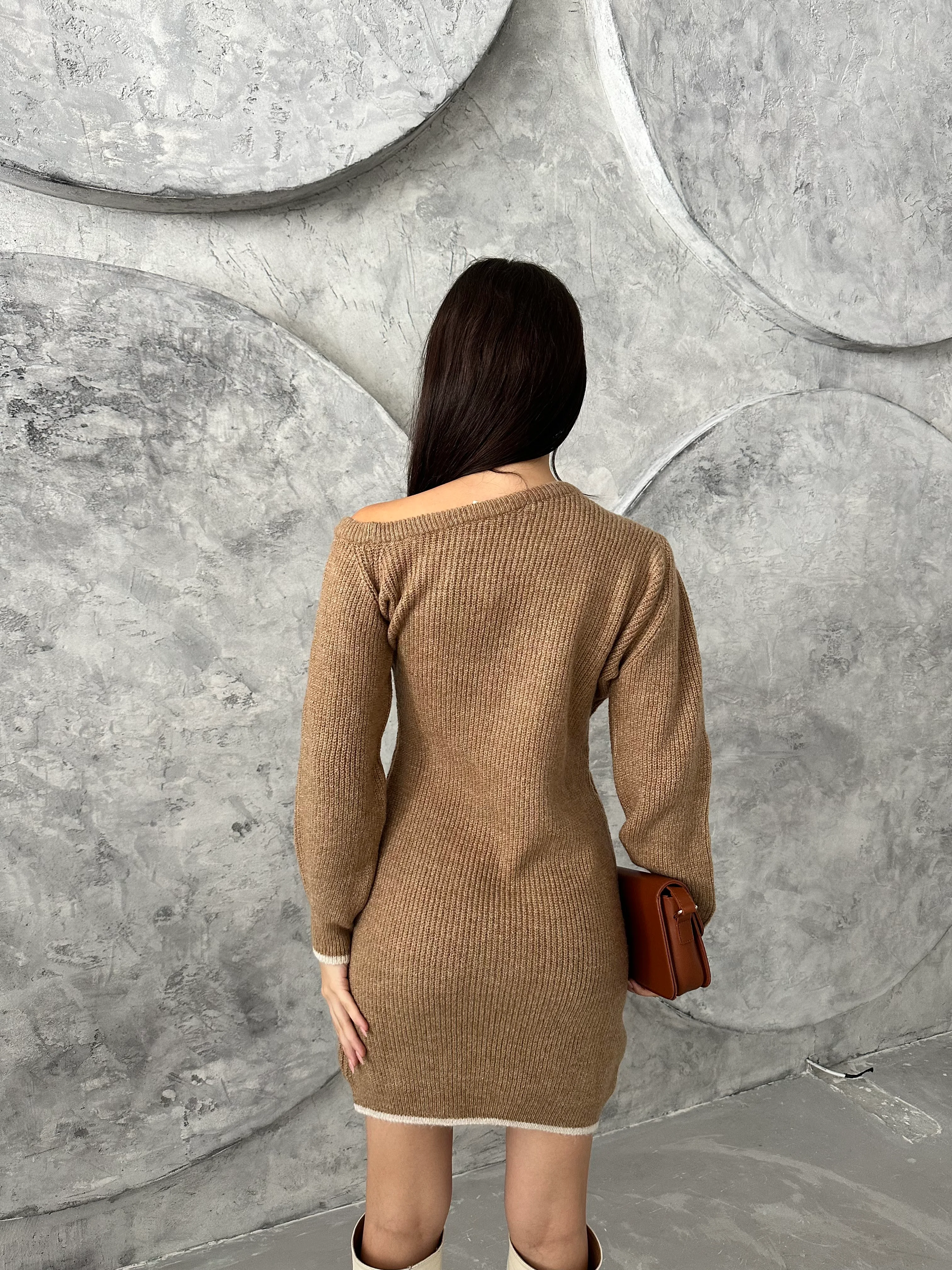 YARIM AY ŞARDONLU ELBİSE - Karamel