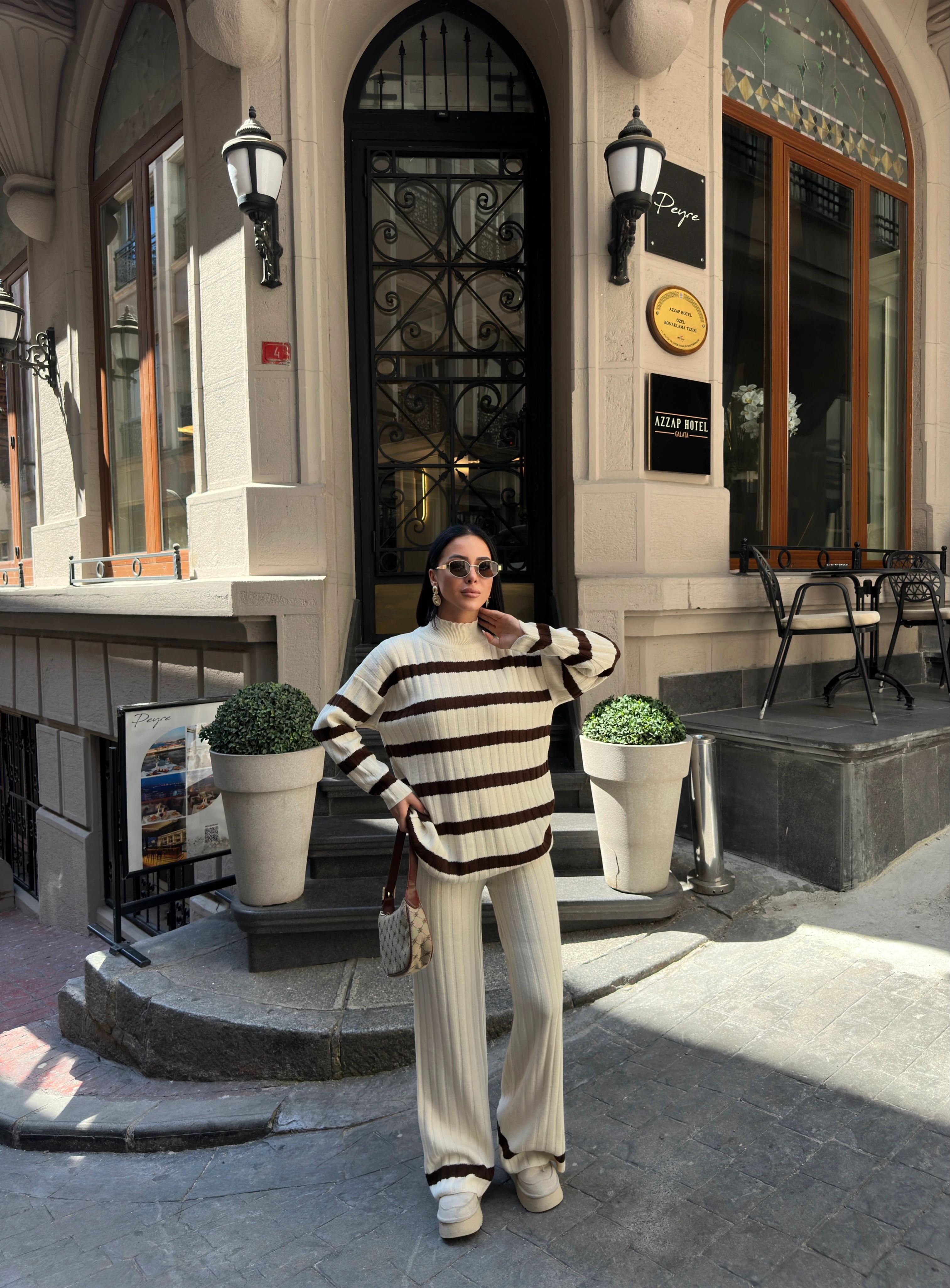 ÇİZGİLİ SADE TAKIM - Kahve