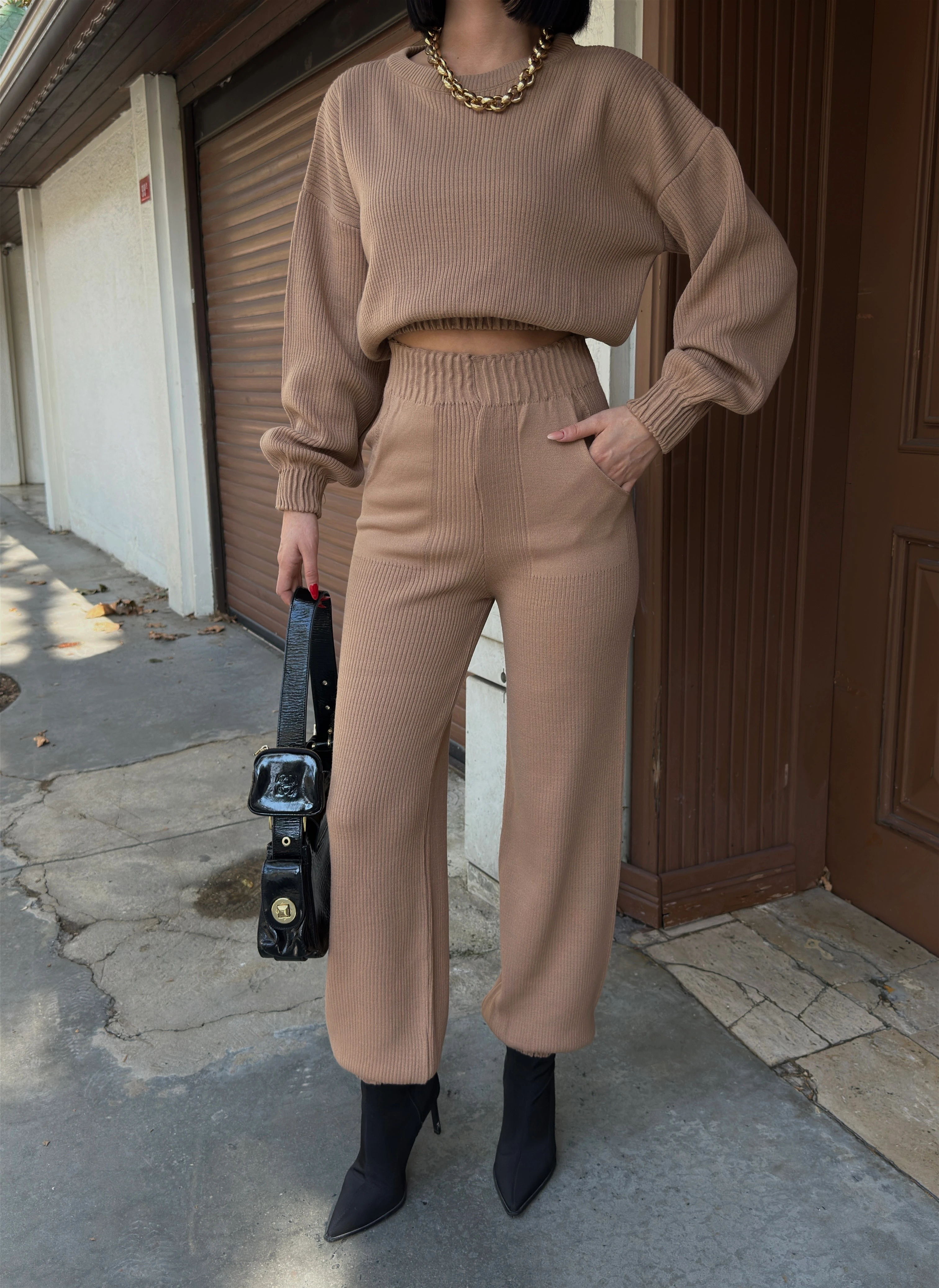 ALTI ÜSTÜ GİPELİ TAKIM - Karamel