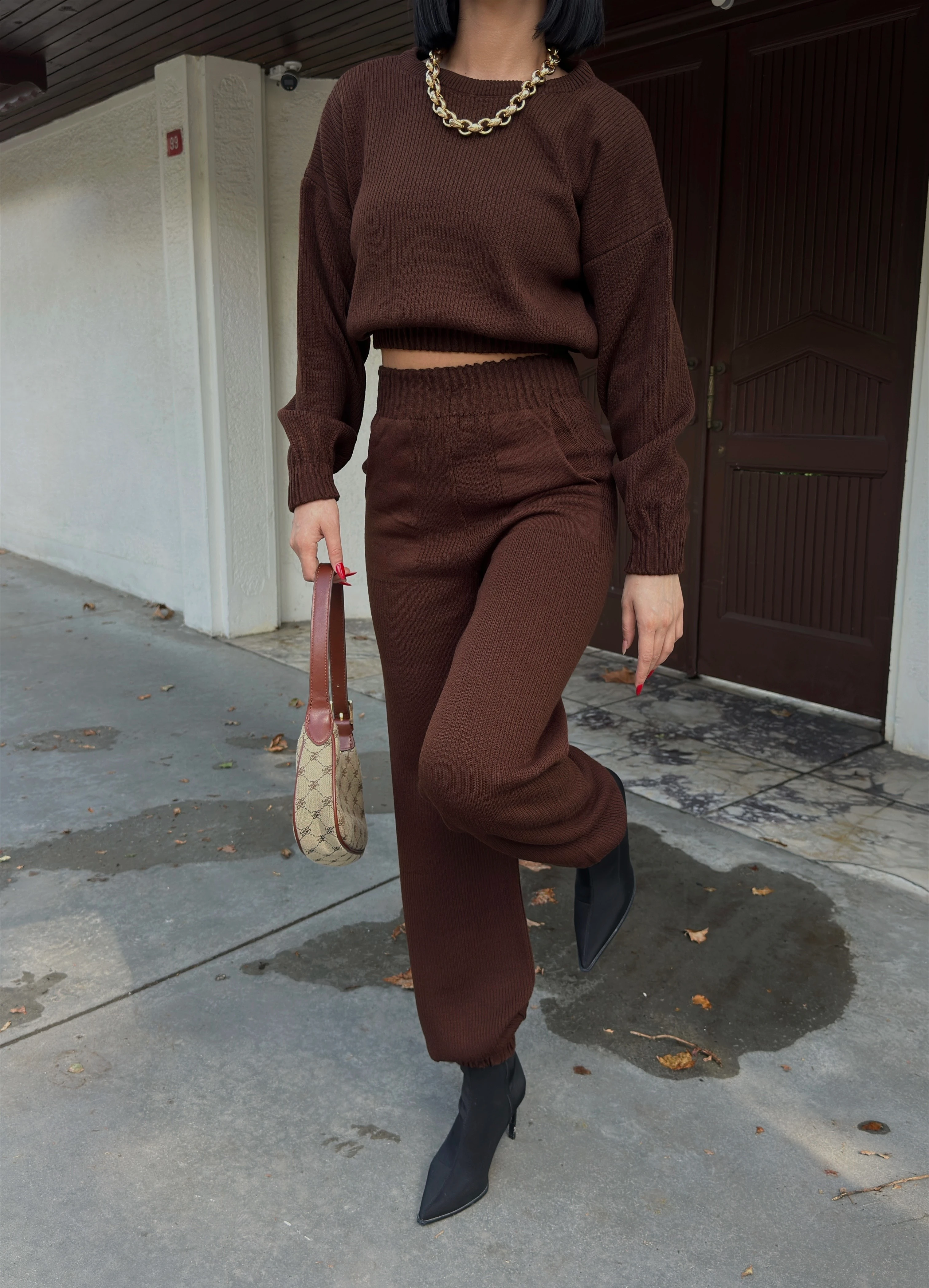 ALTI ÜSTÜ GİPELİ TAKIM