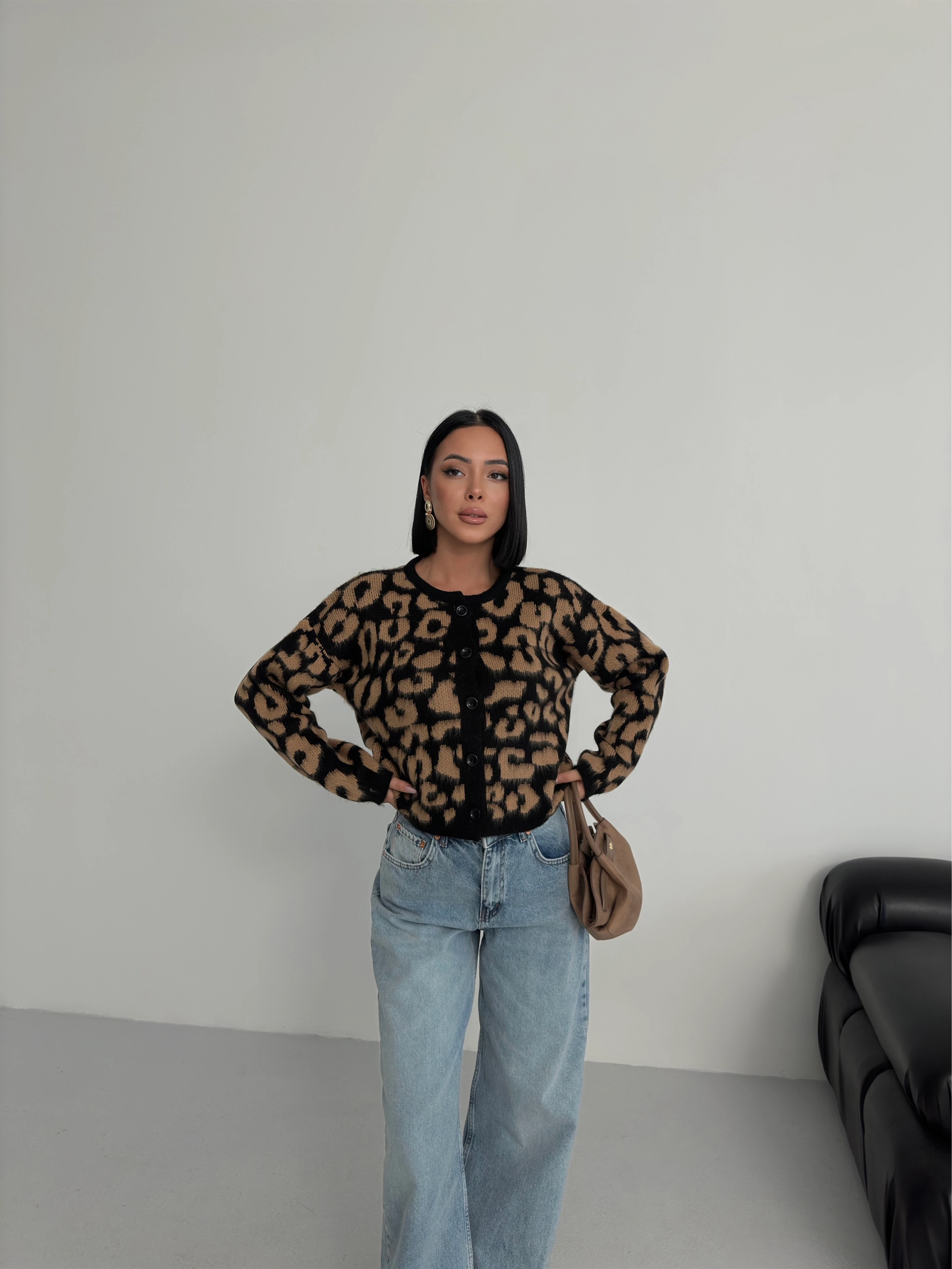 İNTERSİYE DESENLİ HIRKA