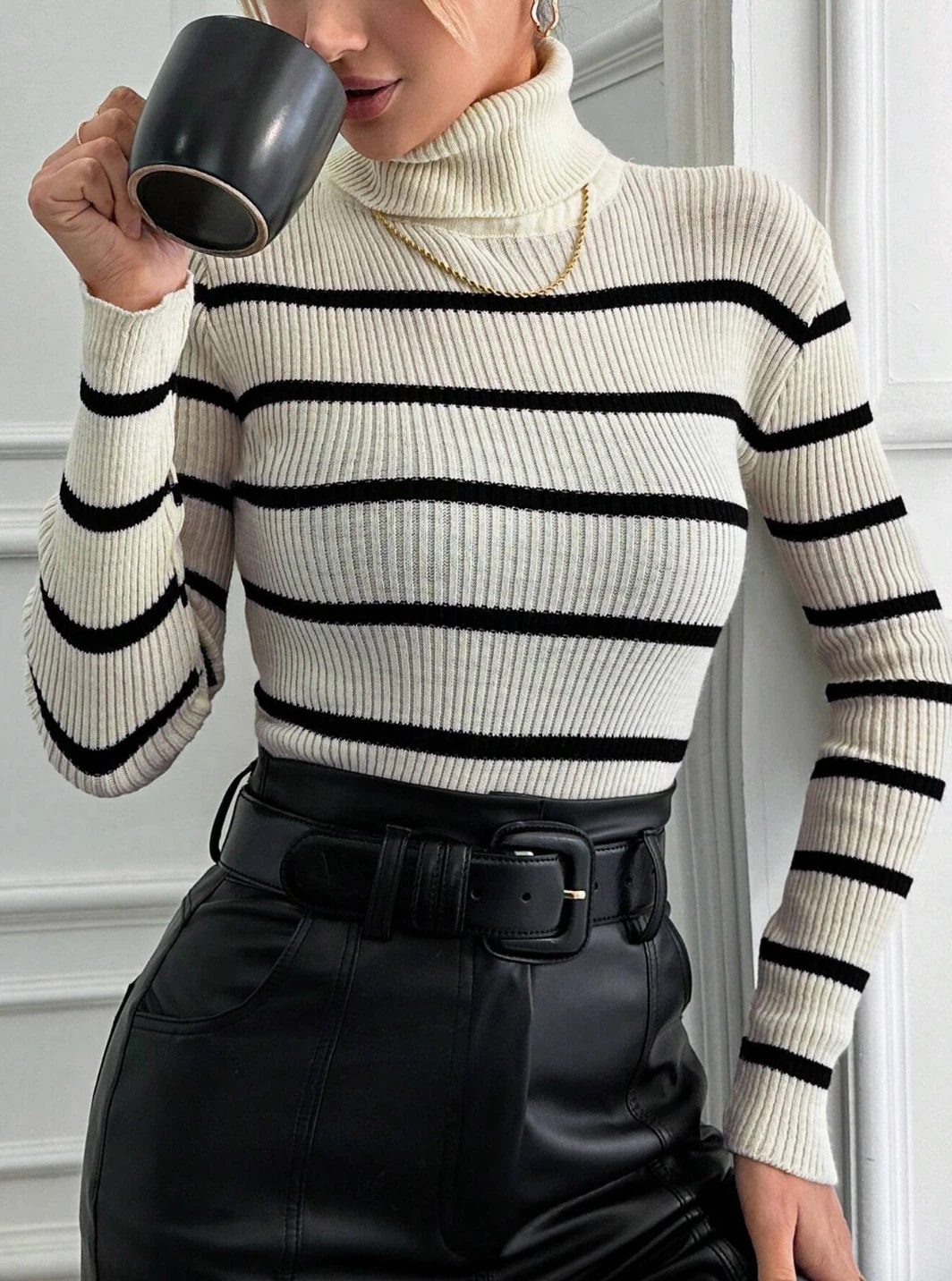 ÇİZGİLİ BOĞAZLI BADİ - Kahve