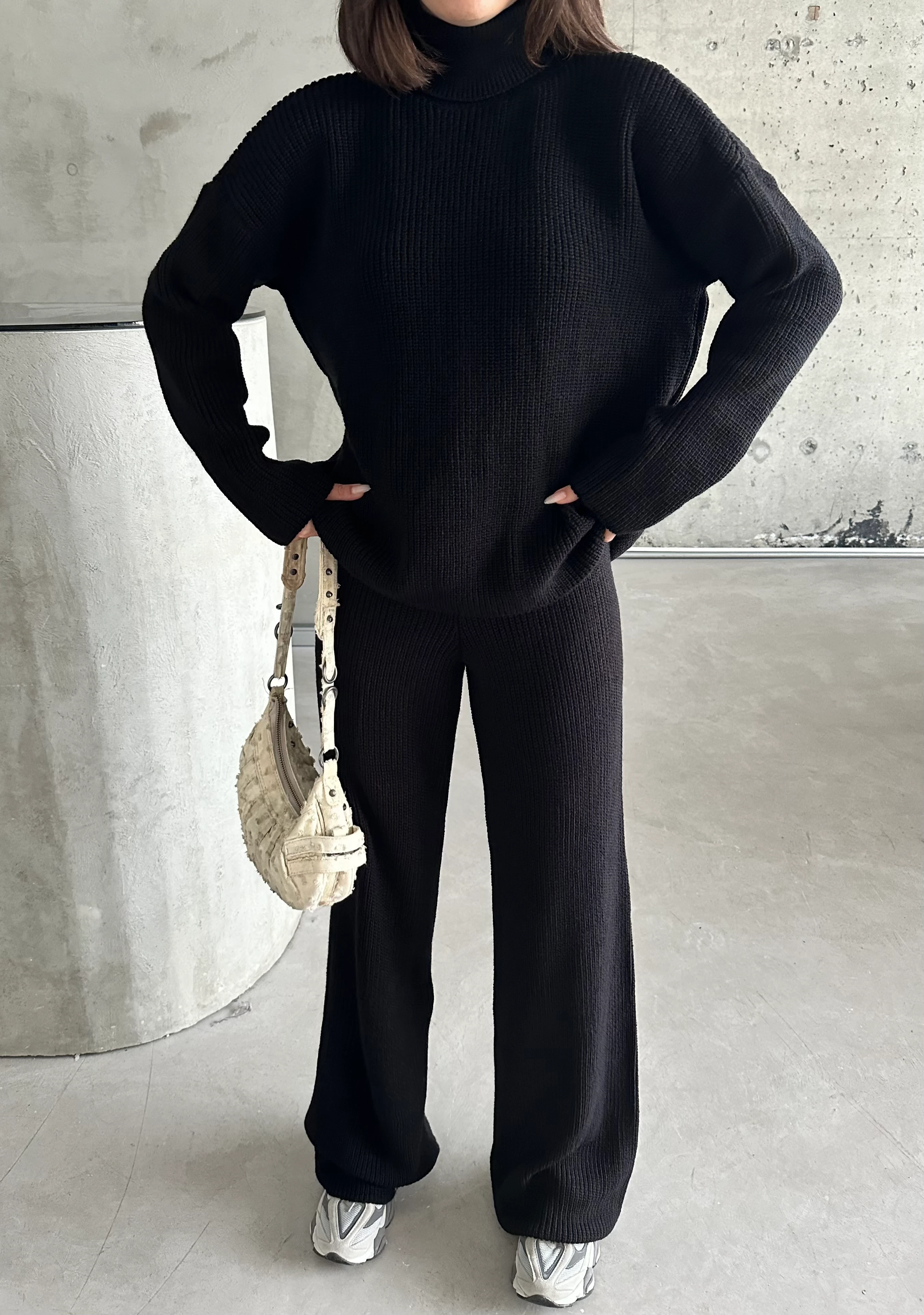 SELANİK ÖRGÜ TAKIM