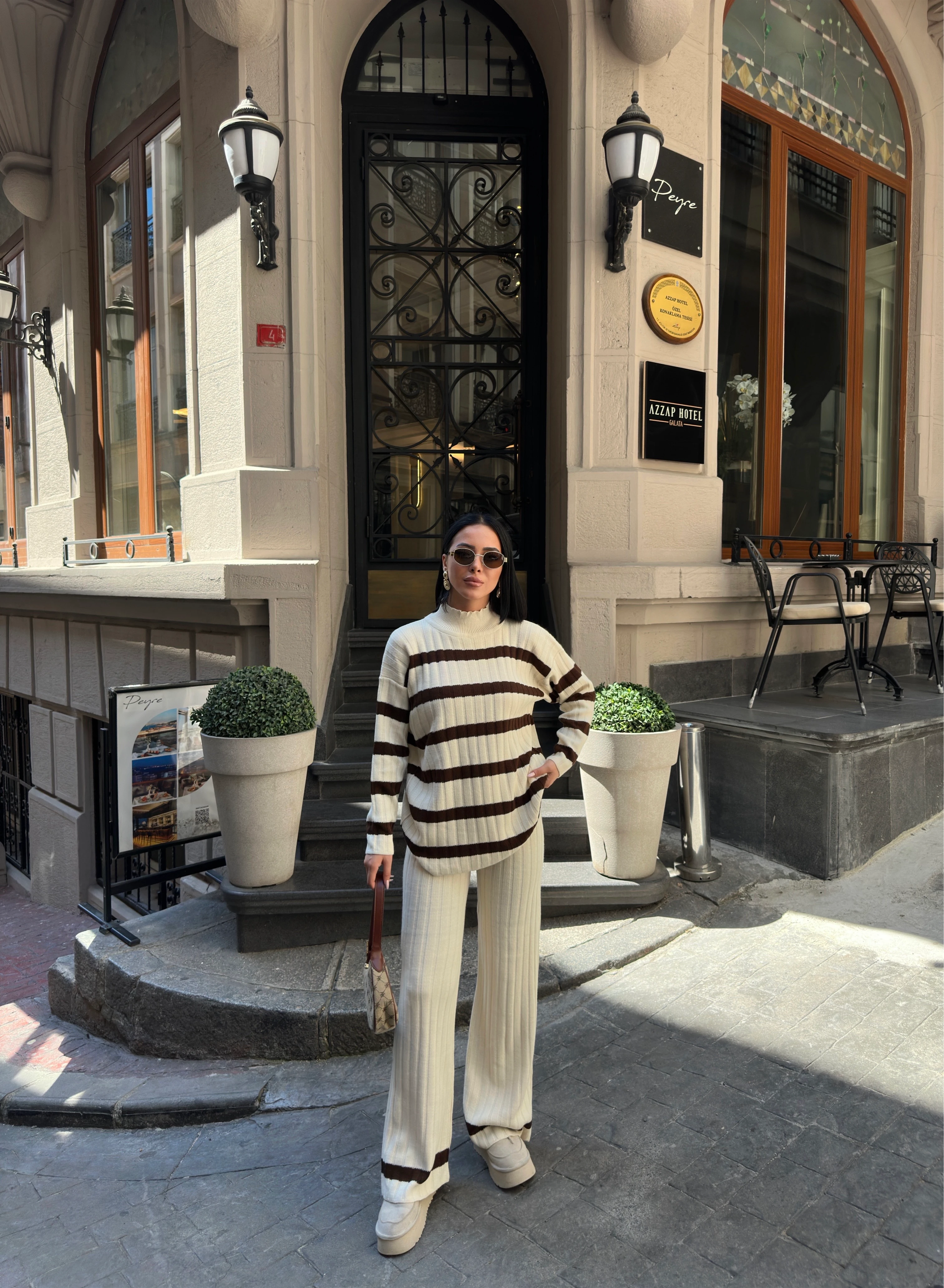 ÇİZGİLİ SADE TAKIM - Kahve