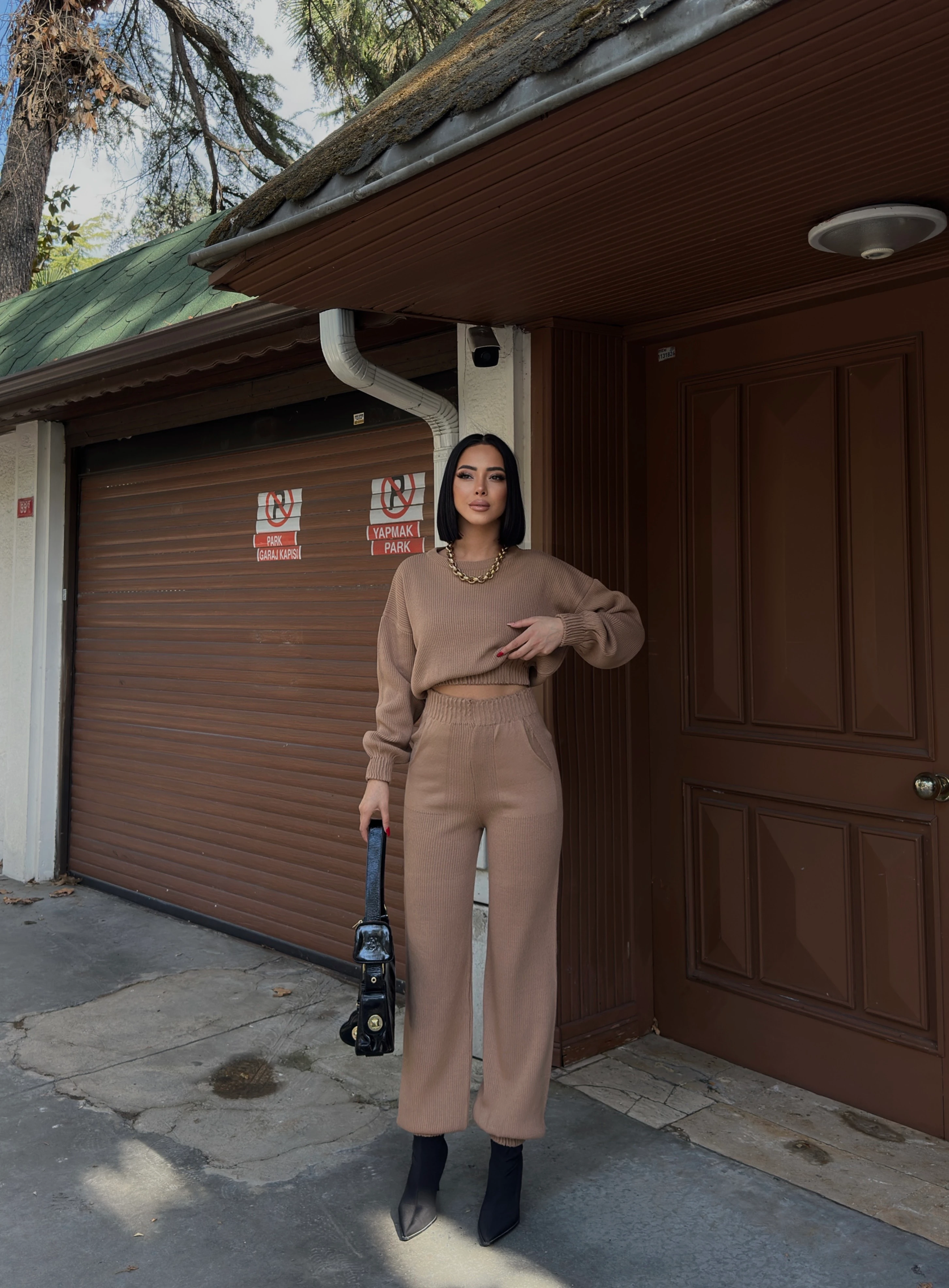 ALTI ÜSTÜ GİPELİ TAKIM - Karamel