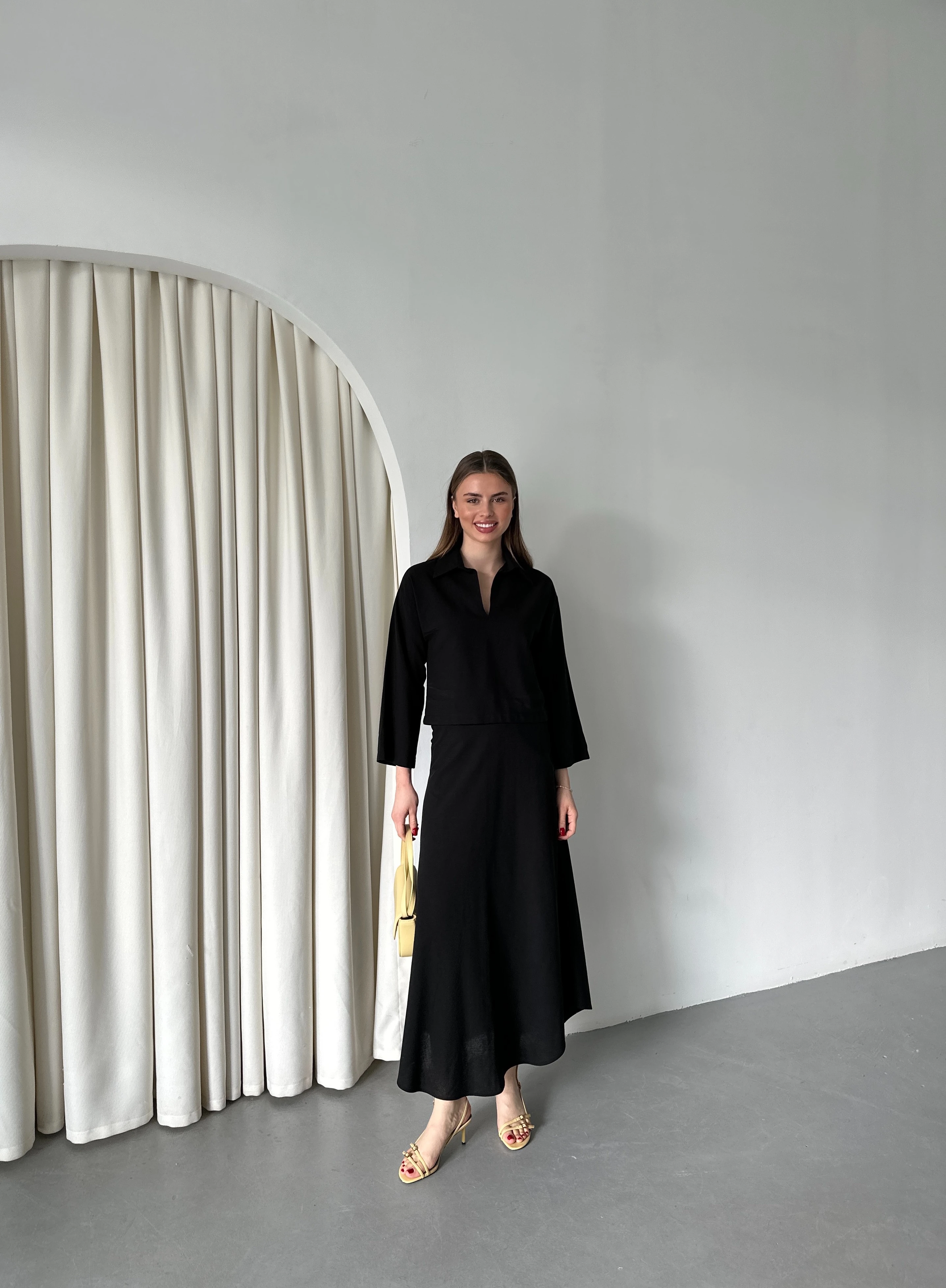 V YAKA ETEKLİ TAKIM