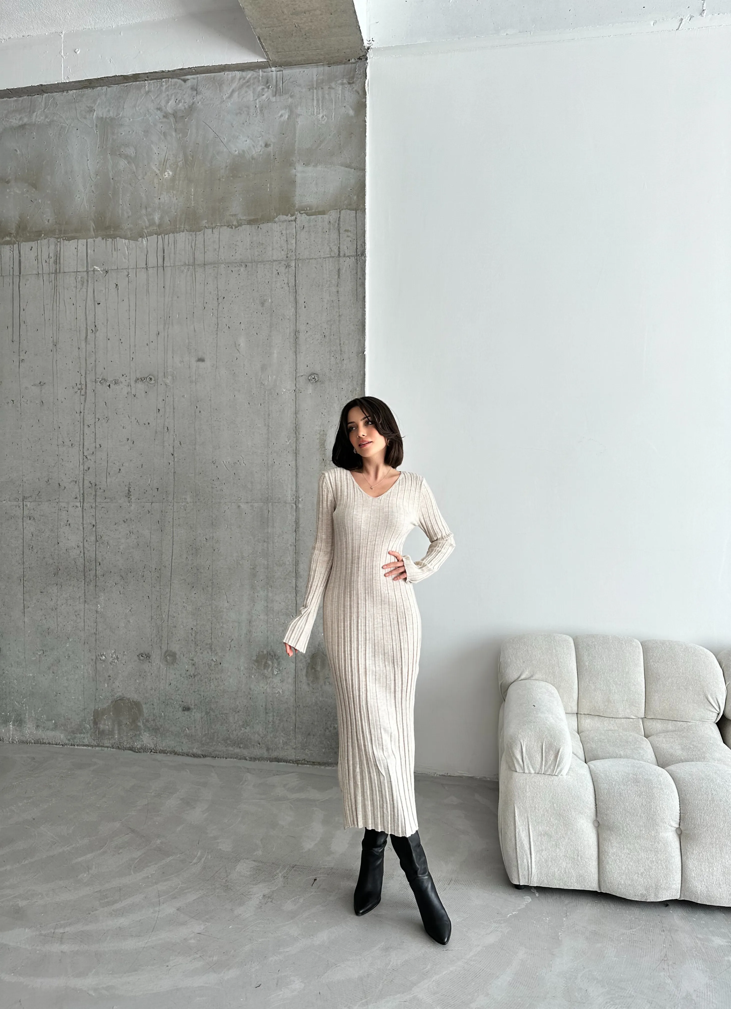 BAYILAN FİTİLLİ ELBİSE