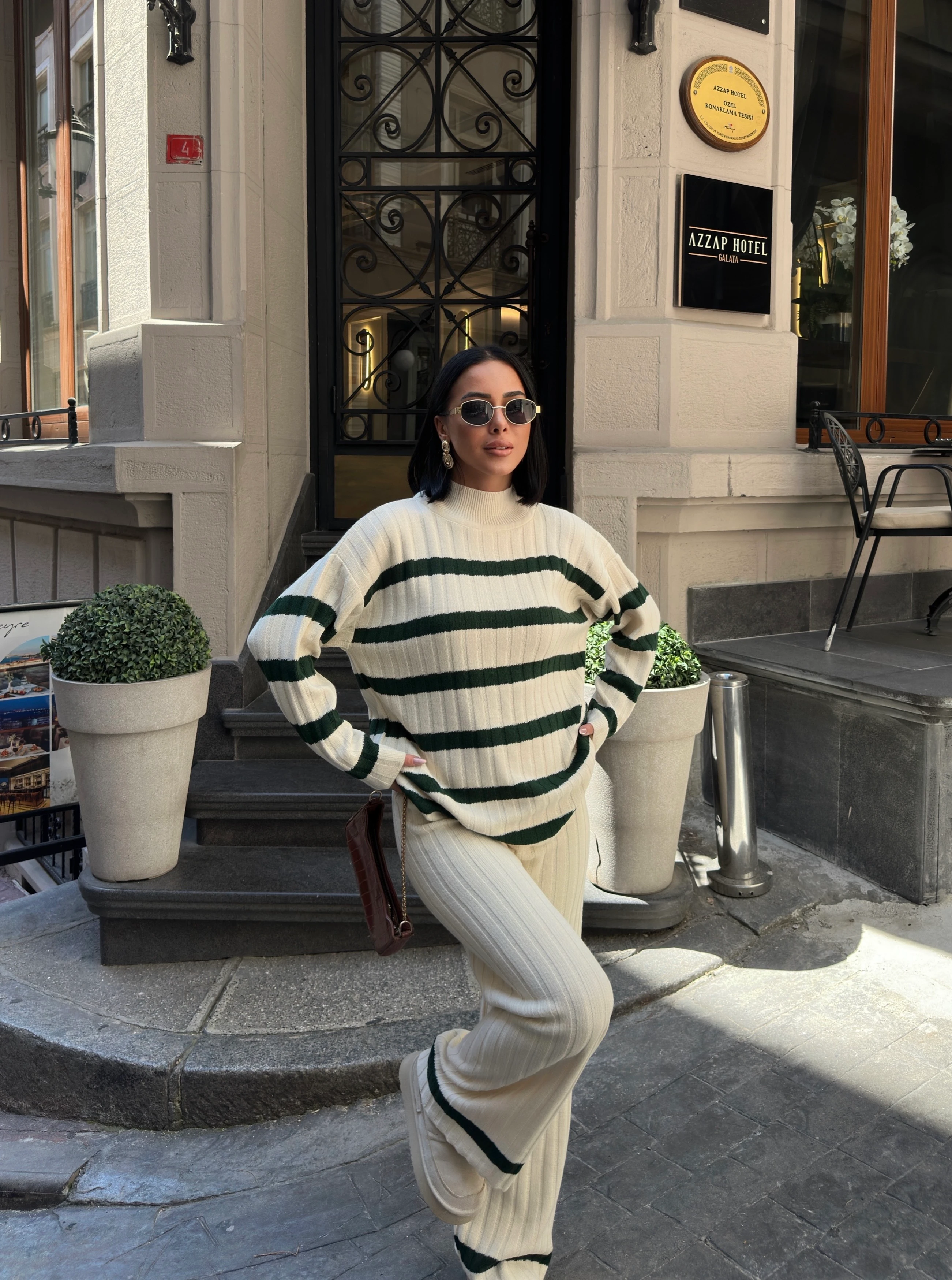 ÇİZGİLİ SADE TAKIM - Zümrüt Yeşili