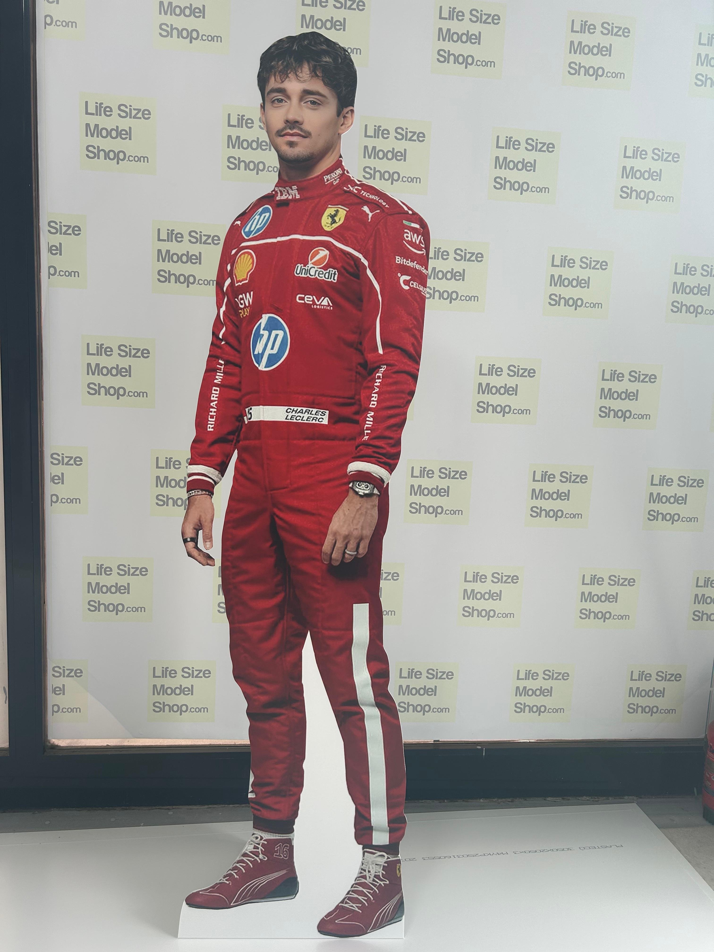Charles Leclerc Kartonnen Uitknipmodel Rode Uniformpiloot Leclerc Levensgroot Model