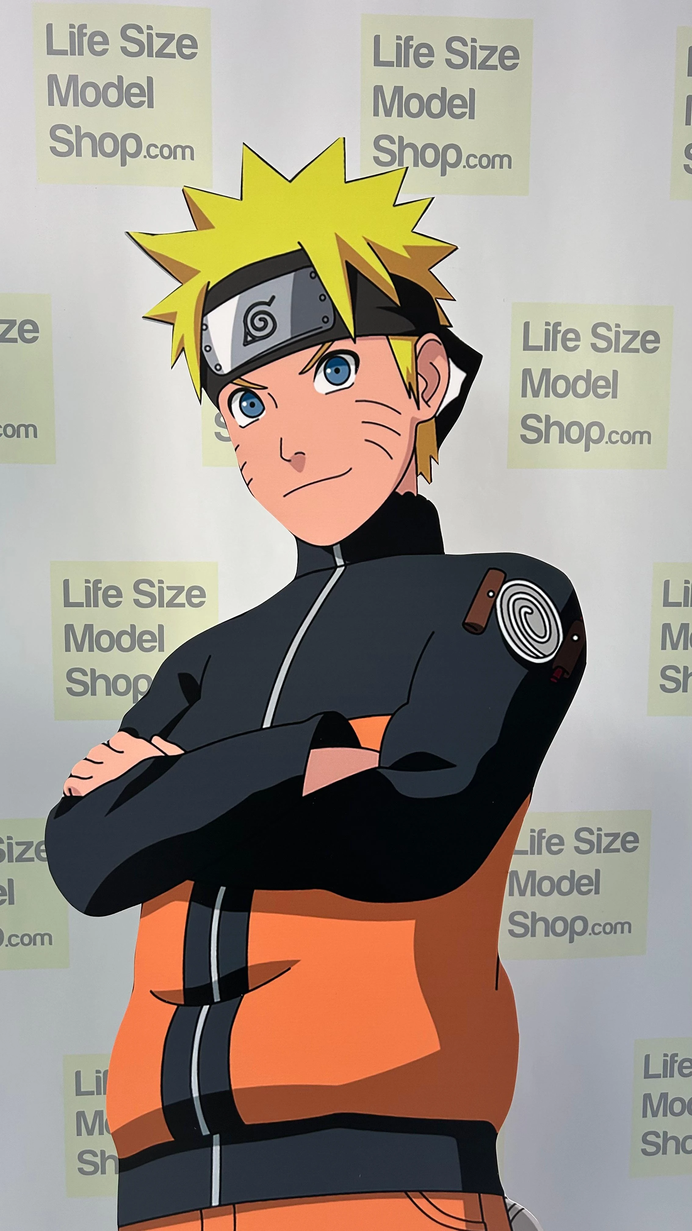 نموذج ناروتو أوزوماكي من الكرتون المقطوع لشخصية مانغا أنمي شخصية واقفة