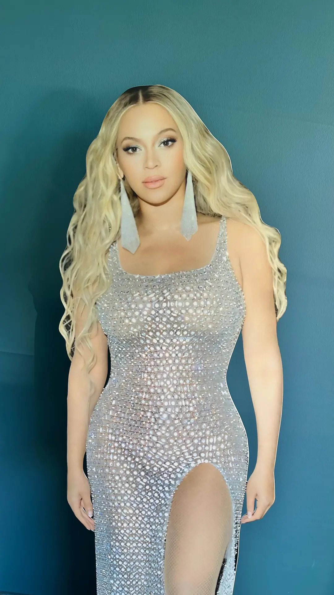 Beyoncé Cutout Model&nbsp;