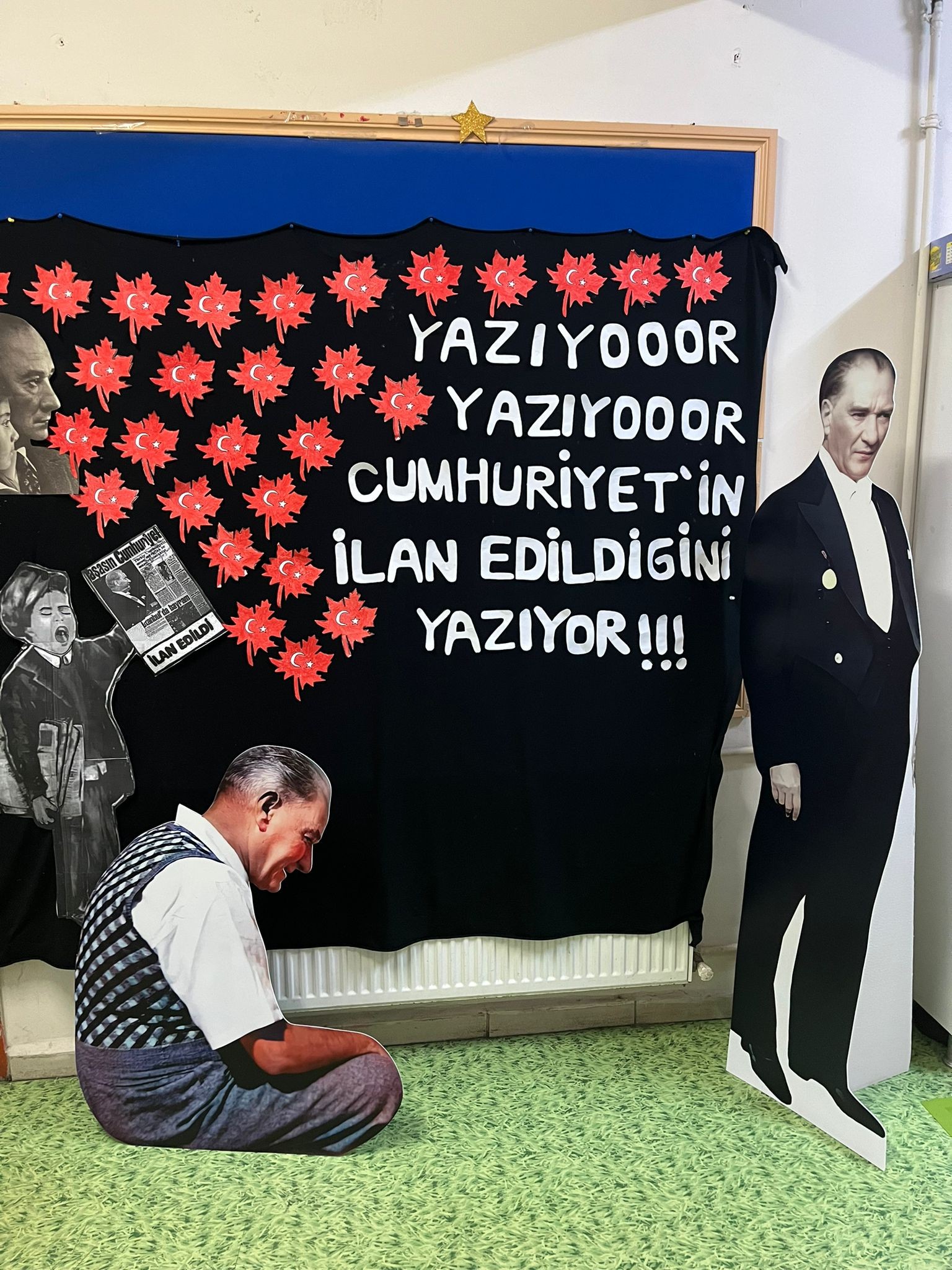 Oturan Atatürk Maketi 23 Nisan Maketi Mustafa Kemal Atatürk Maket