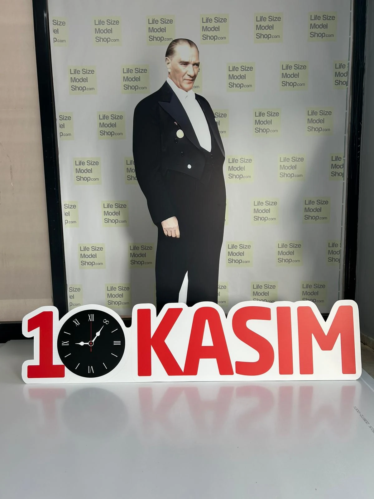 10 Kasım Atatürk Maketi 2li Set Atatürk ve 10 Kasım Yazısı Dekor Maket Ayaklı