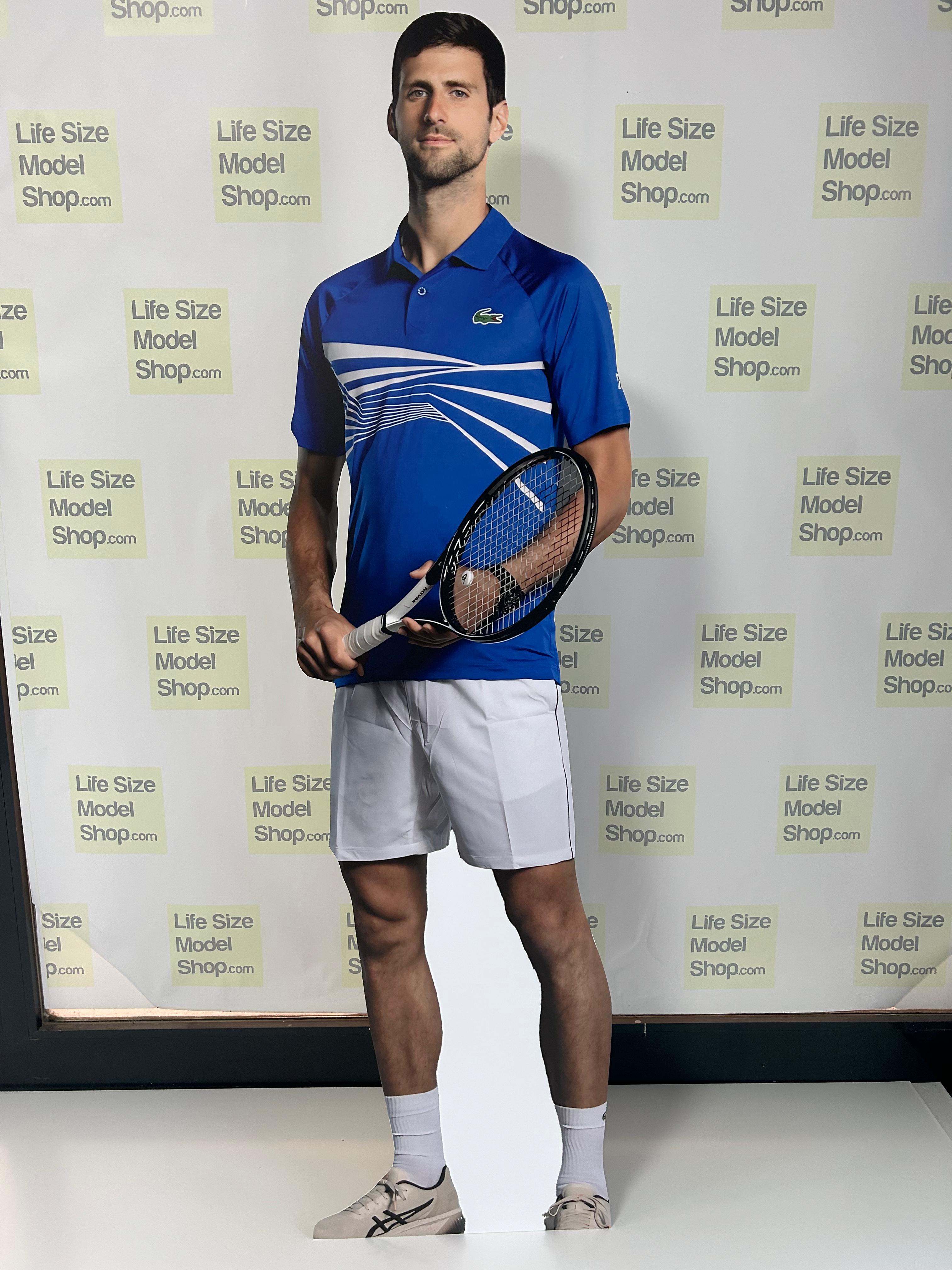 🎾 Novak Djokovic Découpe en Carton – Joueur de Tennis Serbe Grandeur Nature