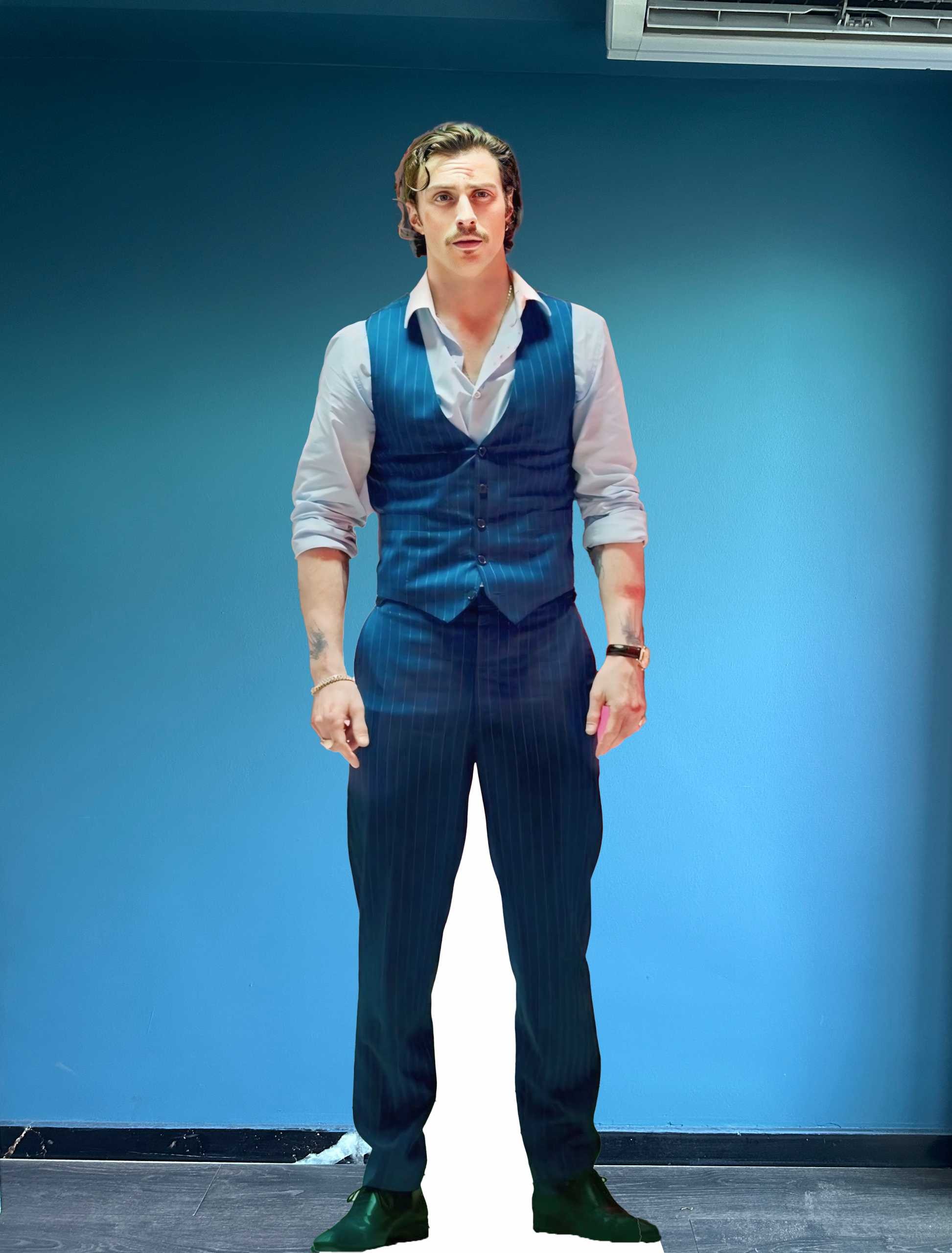  Aron Taylor Johson Cardboard Cutout Model Tangerine Bullet Train Life Size Standee Mockup